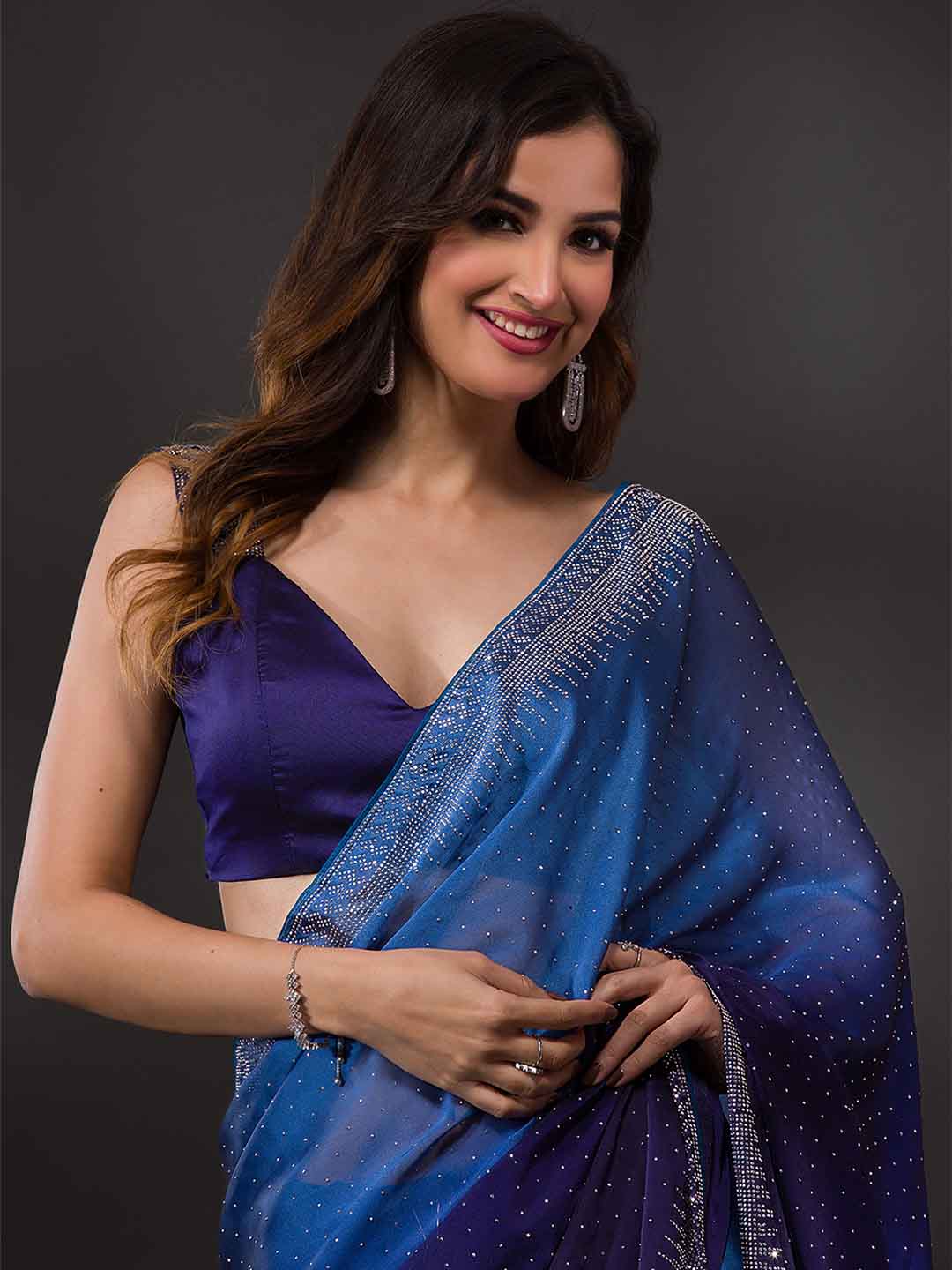 Koskii Navy Blue & Silver-Toned Embellished Embroidered Saree - Distacart