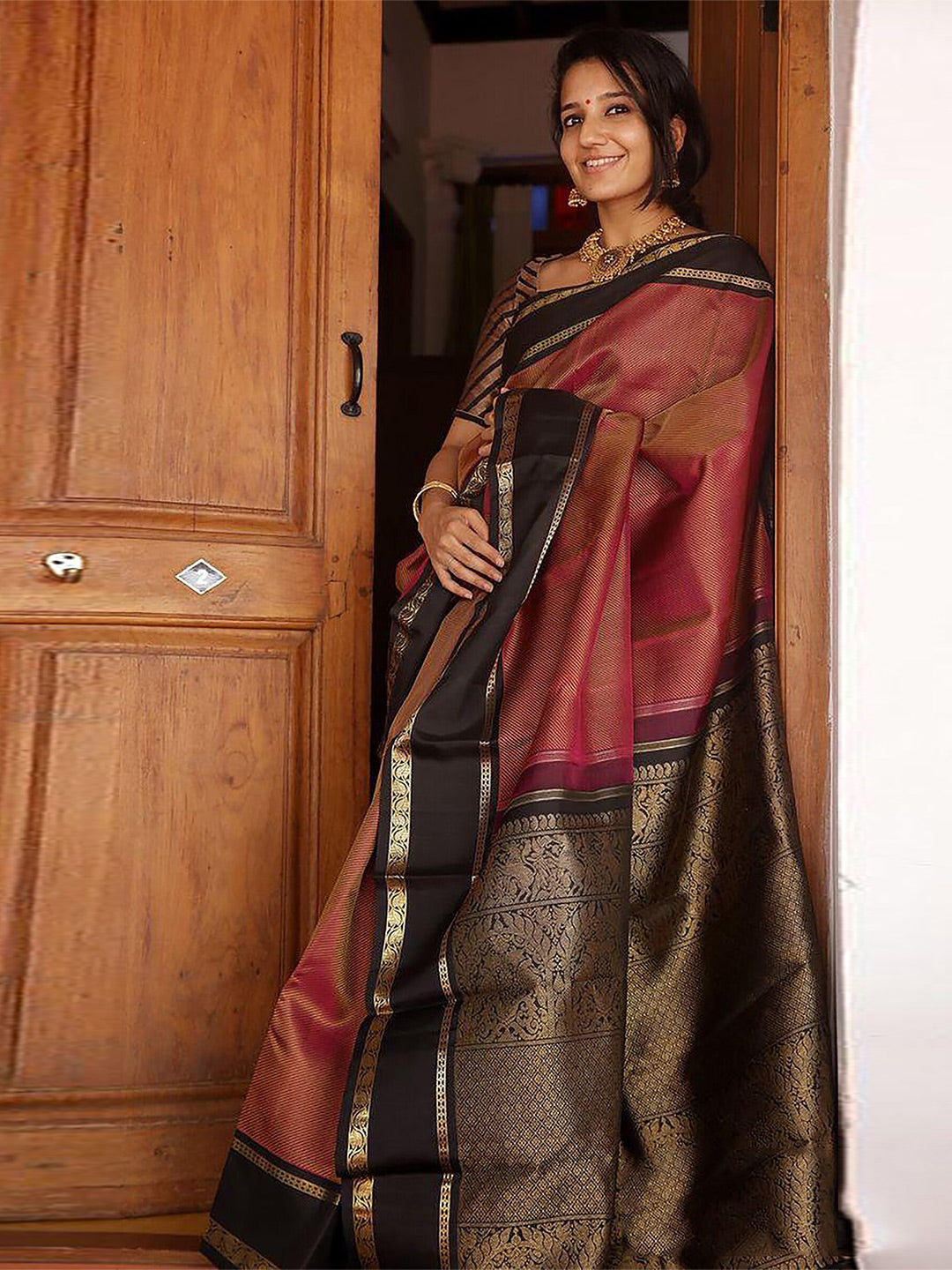 Kalini Floral Woven Design Zari Banarasi Saree - Distacart
