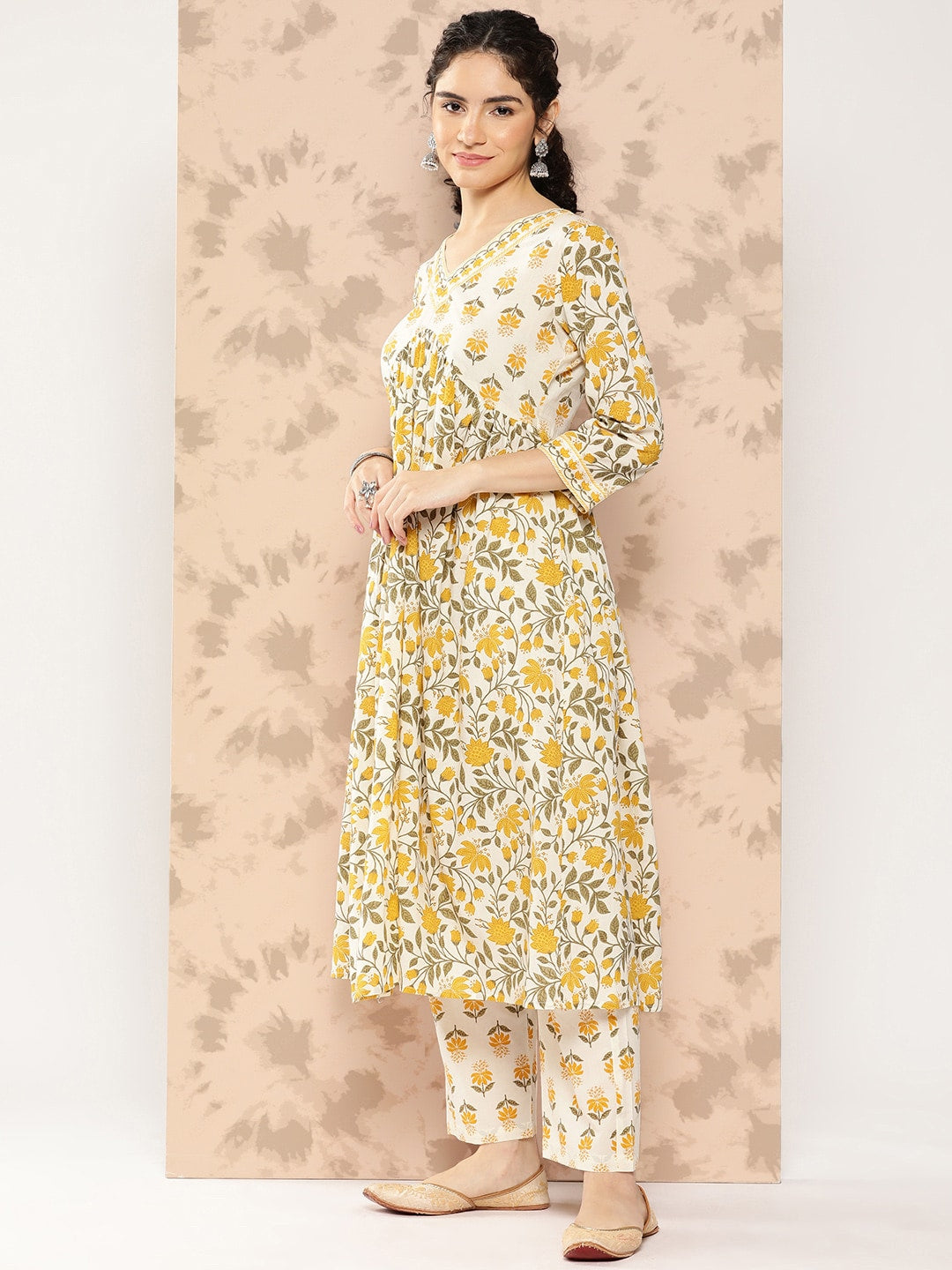 Kalini Women Floral Printed Empire Pure Cotton Kurta with Trousers & With Dupatta - Distacart