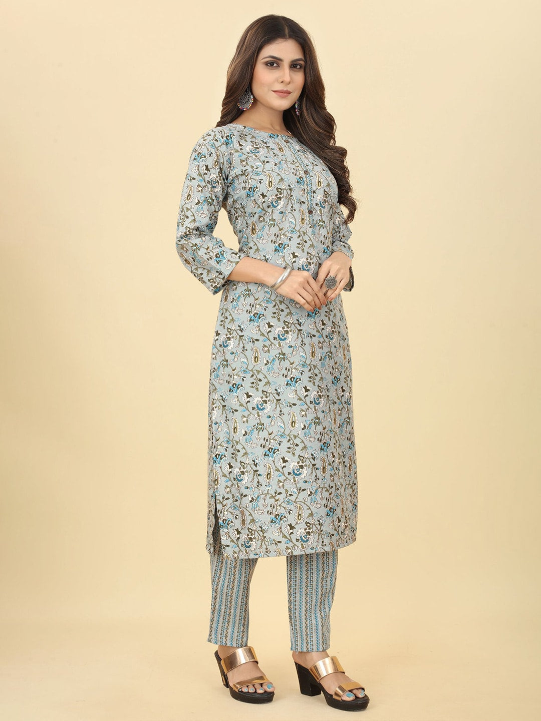 Kalini Ethnic Motifs Printed Thread Work Kurta with Trousers - Distacart