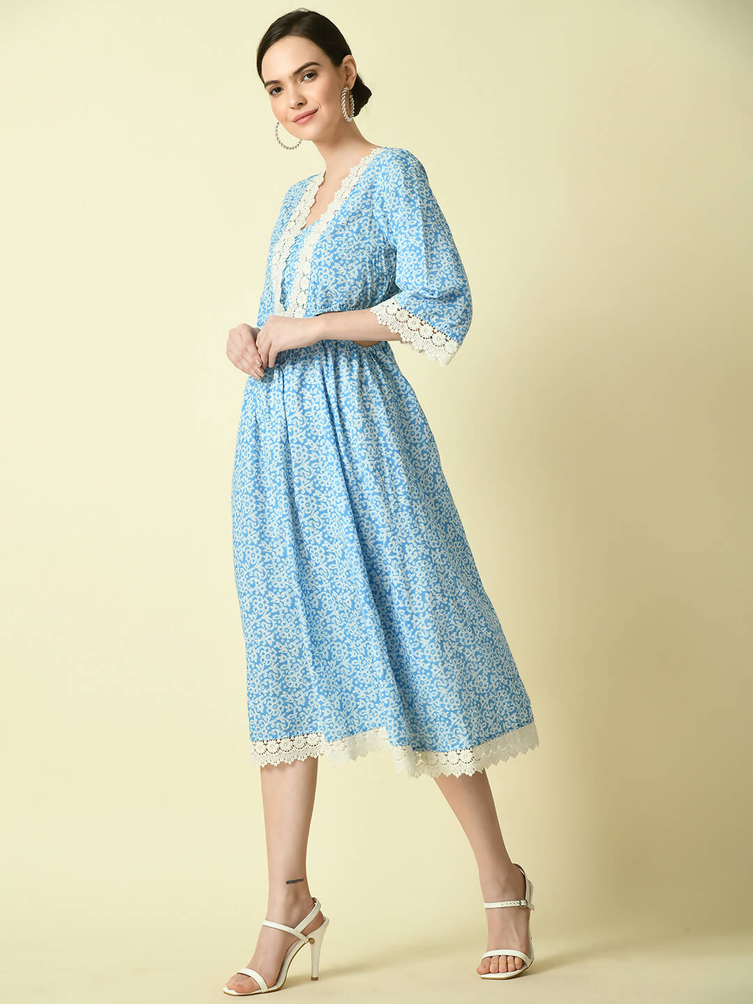 Myshka Women's Blue Floral Printed Fit and Flare Dress - Distacart