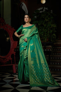 Thumbnail for Vardha Emerald Green Copper-Silver Zari Kanjeevaram Silk Saree