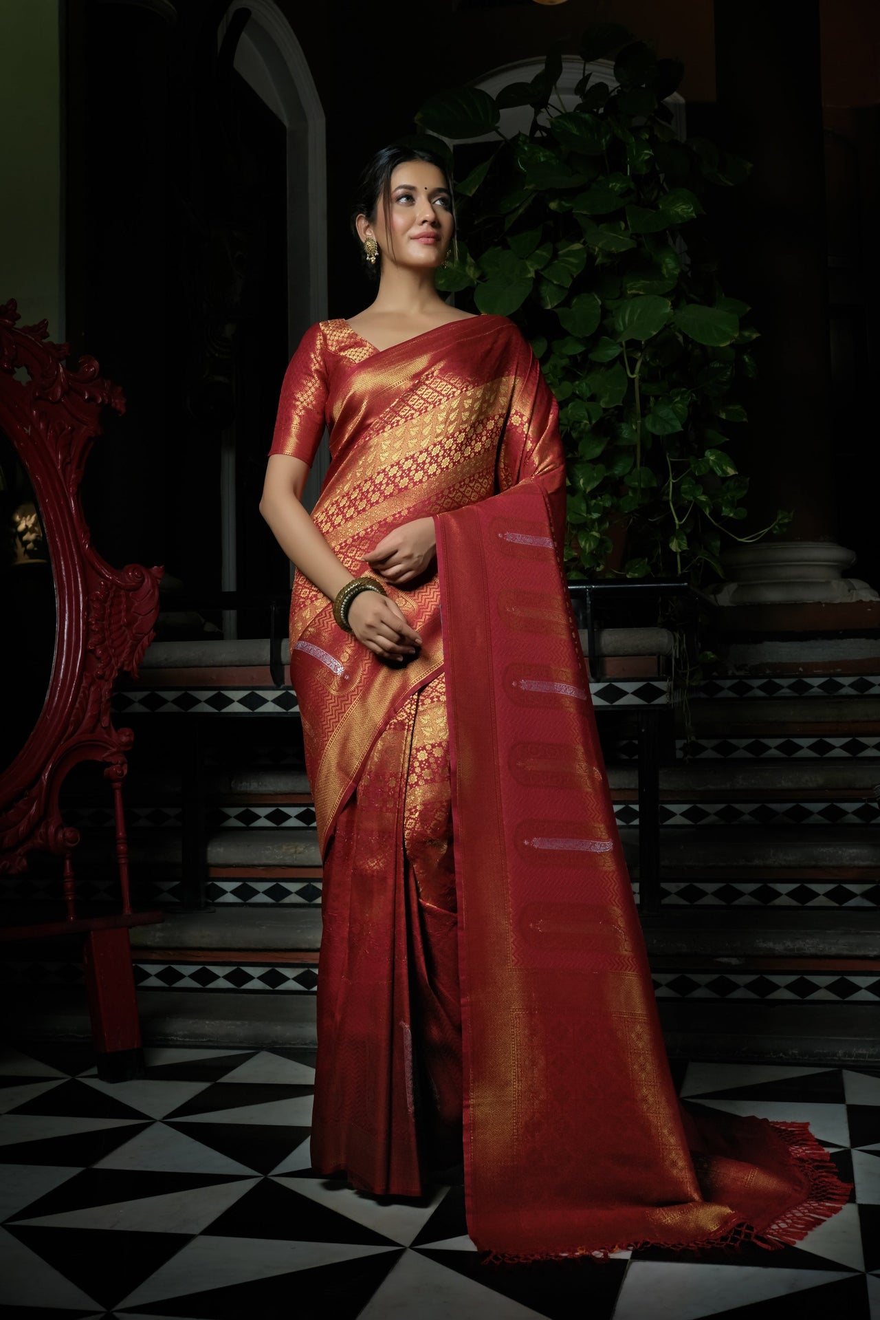 Vardha Crimson Red Copper-Silver Zari Kanjeevaram Silk Saree
