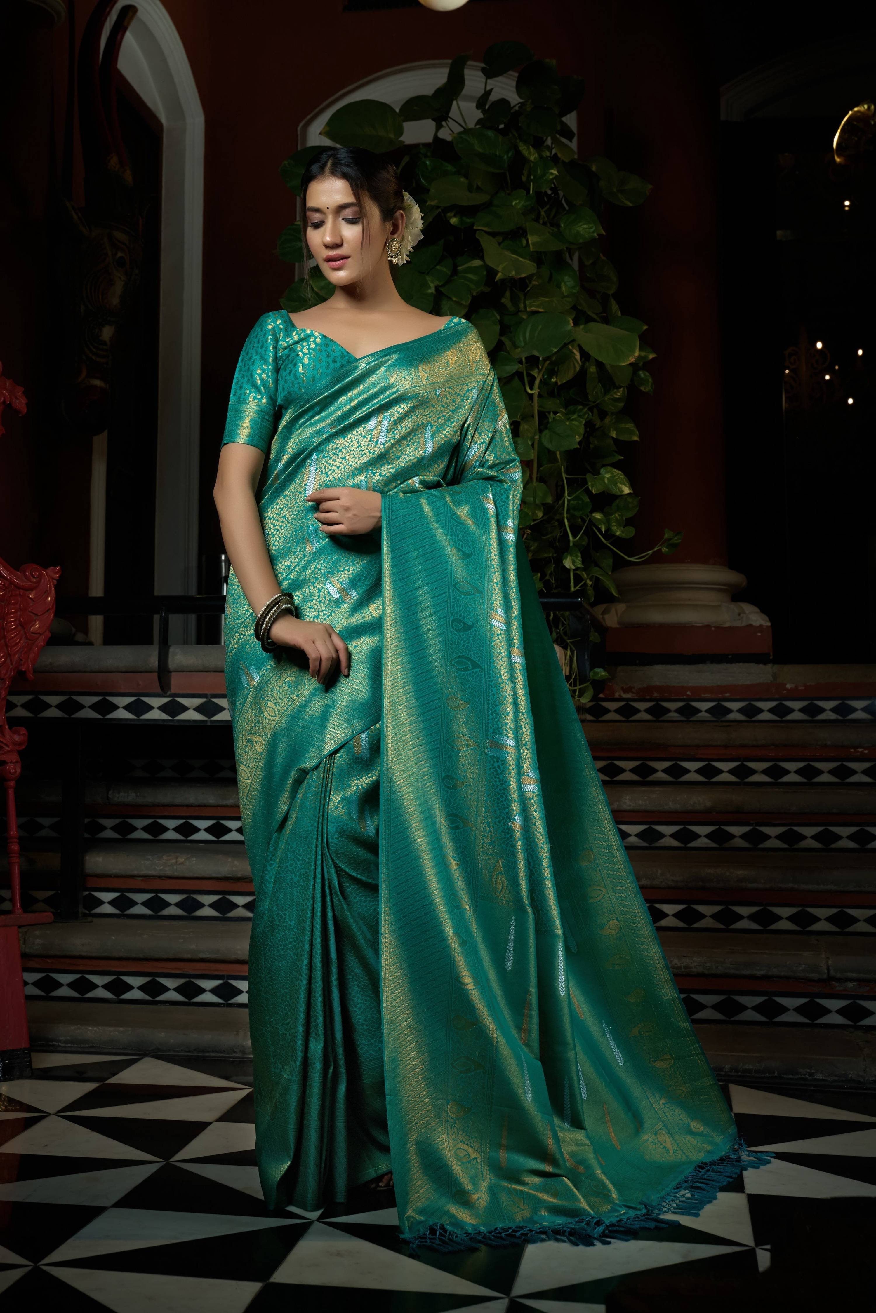 Vardha Pacific Blue Copper-Silver Zari Kanjeevaram Silk Saree