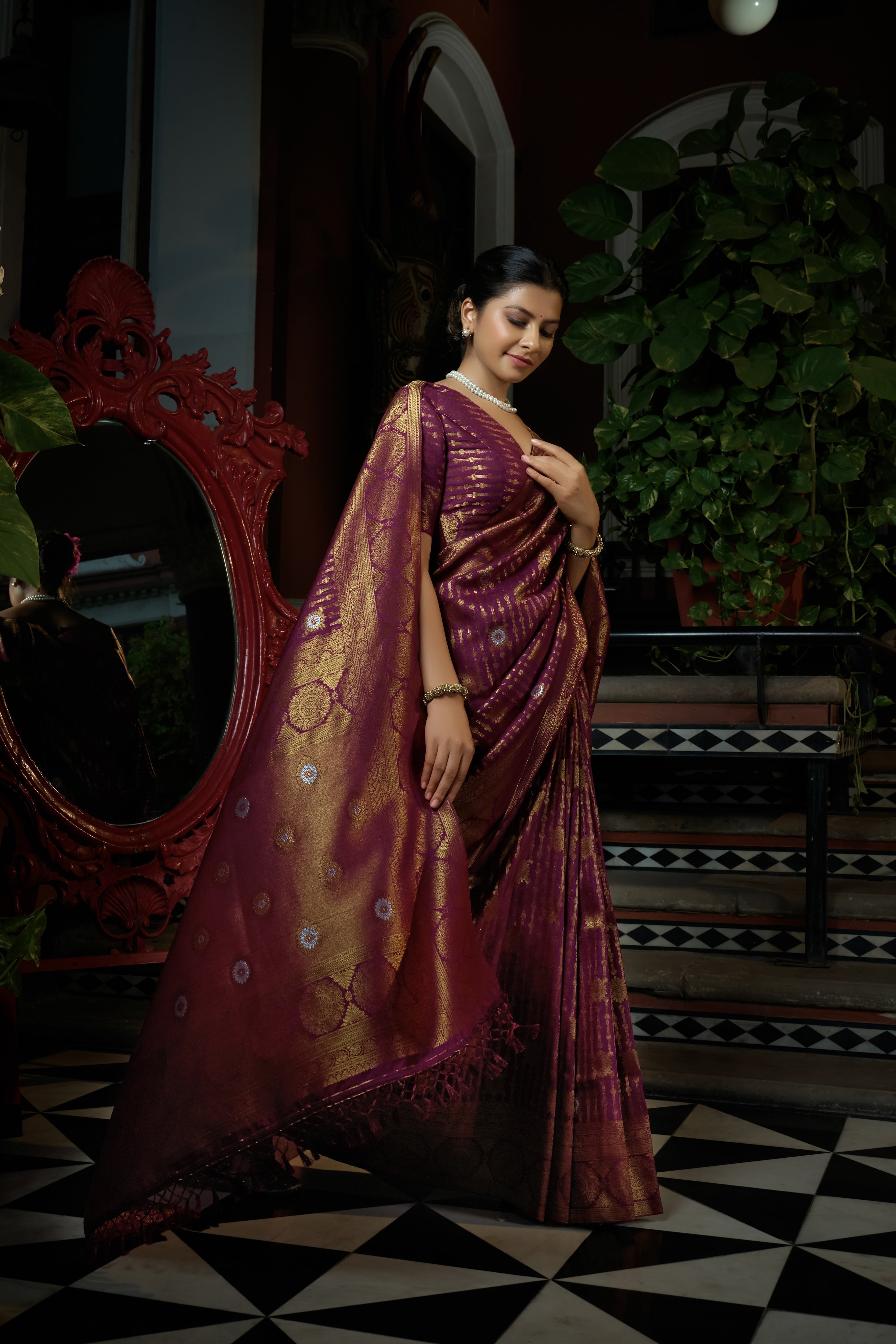 Vardha Myrtle Wine Copper-Silver Zari Kanjeevaram Silk Saree