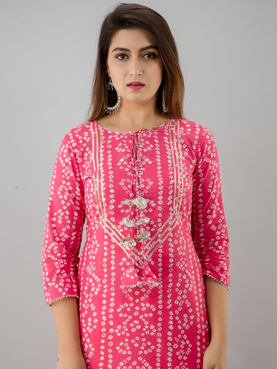 HERE&NOW Pink Tie Up Neck Bandhani Printed Gotta Patti Kurta - Distacart