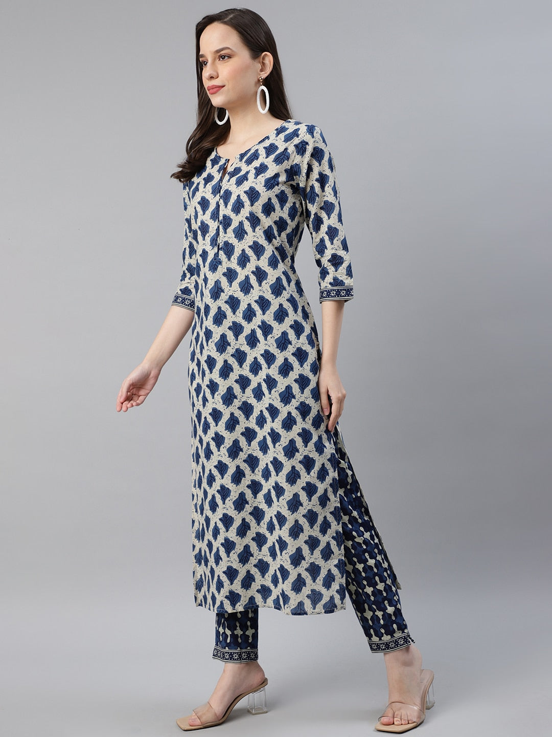 Ahika Women Off-White & Navy Blue Printed Pure Cotton Kurta with Trousers & Dupatta - Distacart