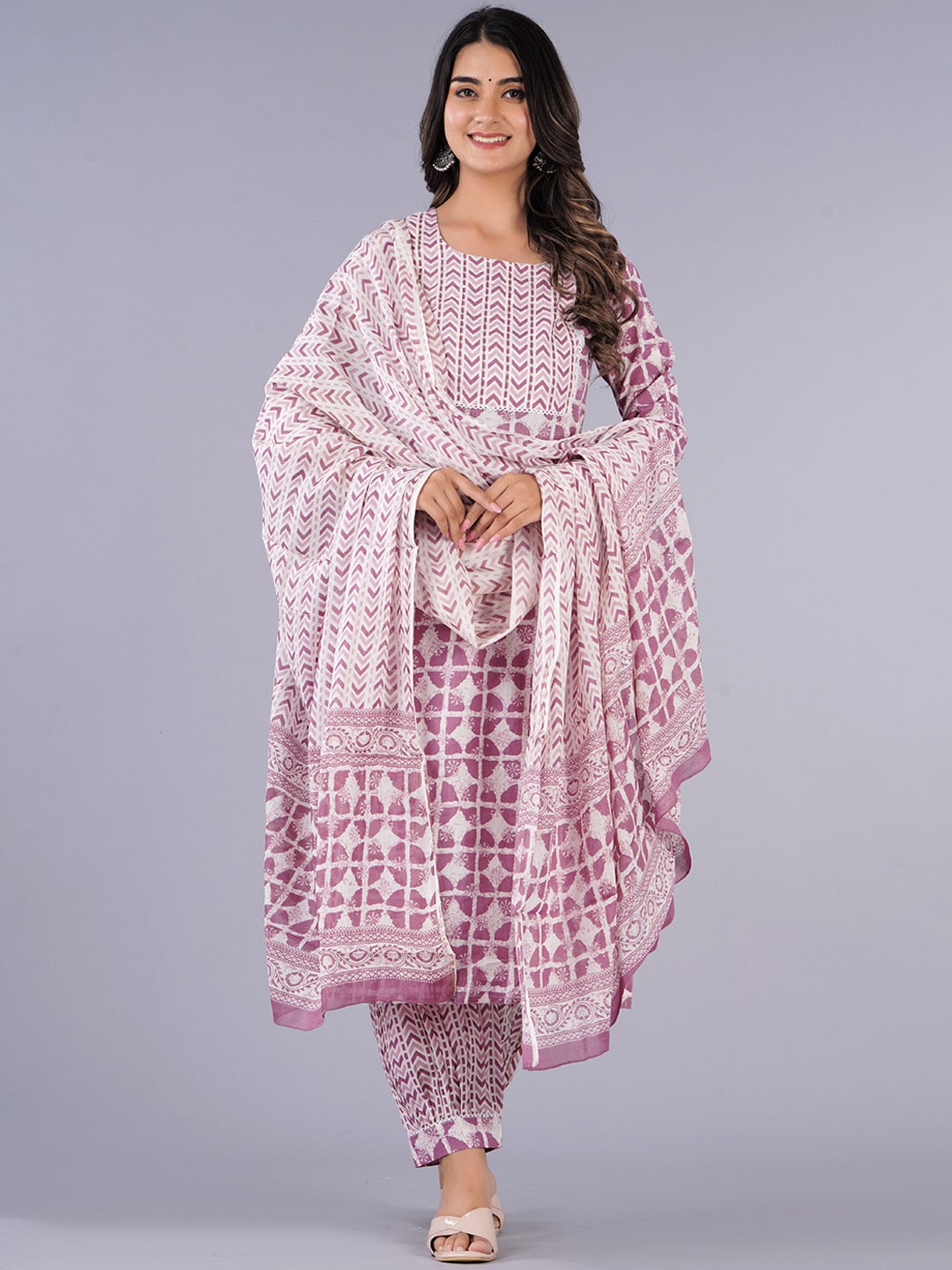 Kalini Geometric Printed Pure Cotton Kurta with Salwar & Dupatta - Distacart