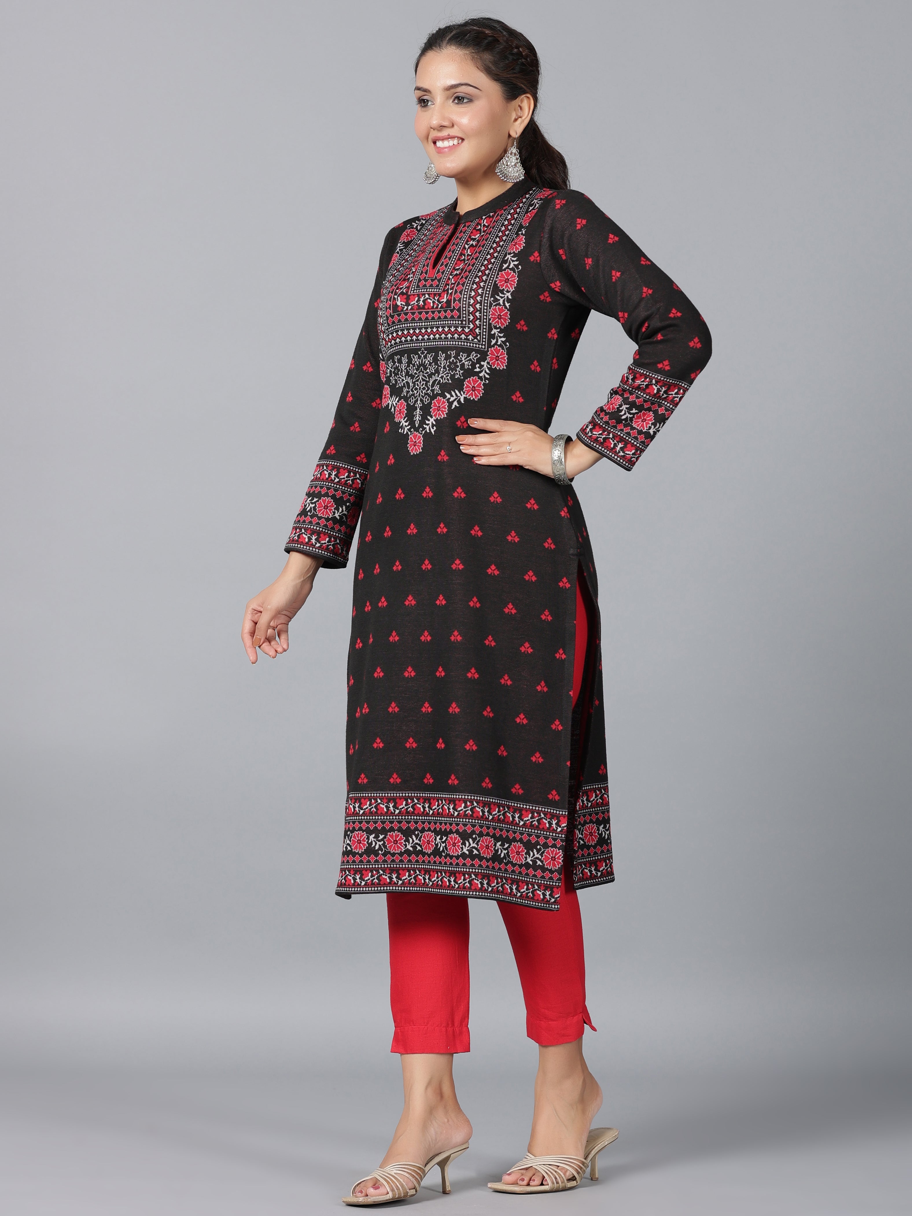 Juniper Women Black Printed Woolen Straight Kurta - Distacart