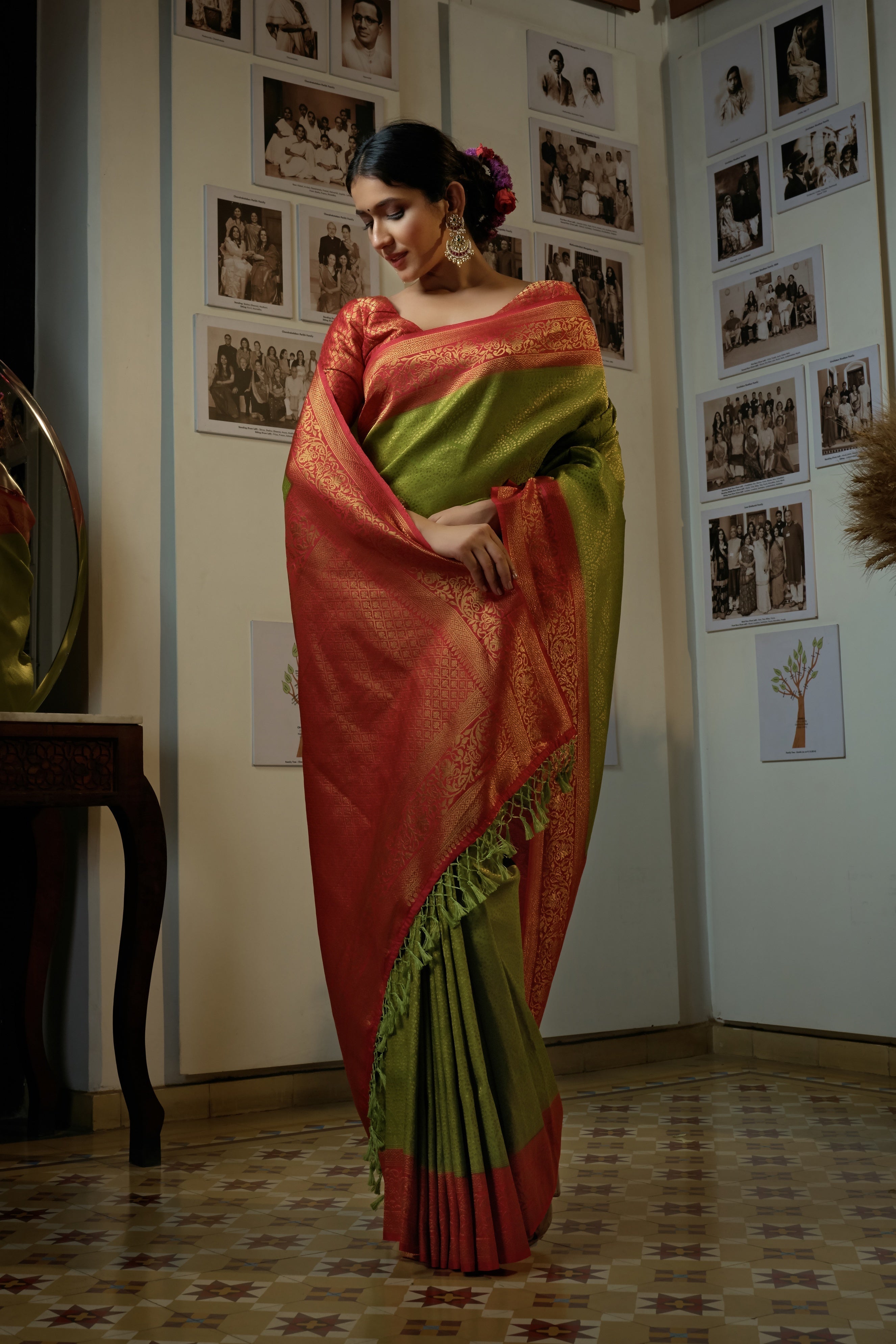 Vardha Shamrock Green Golden Zari Kanjeevaram Silk Saree