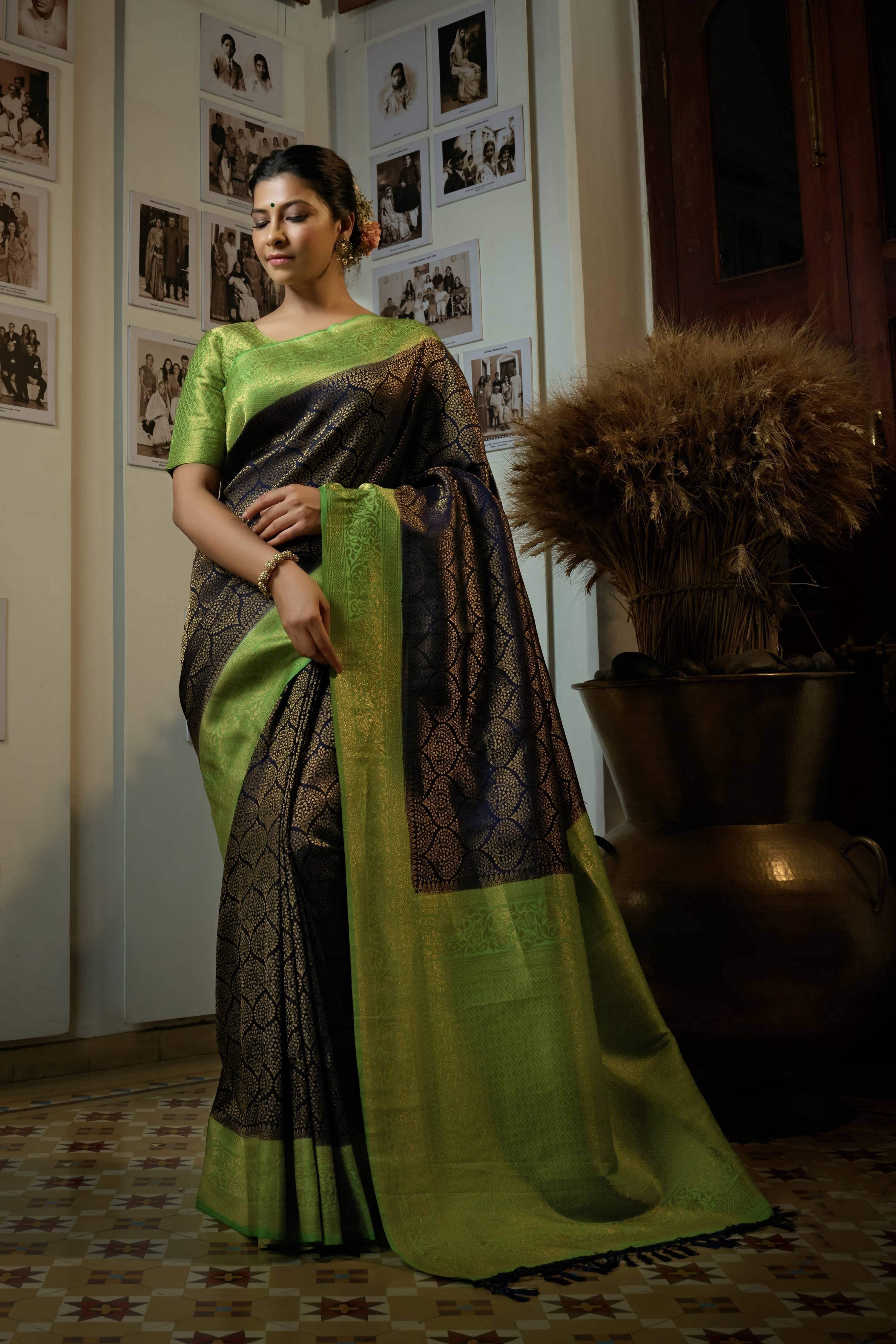Vardha Beautiful Oxford Blue Golden Zari Kanjeevaram Silk Saree