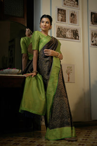 Thumbnail for Vardha Beautiful Oxford Blue Golden Zari Kanjeevaram Silk Saree