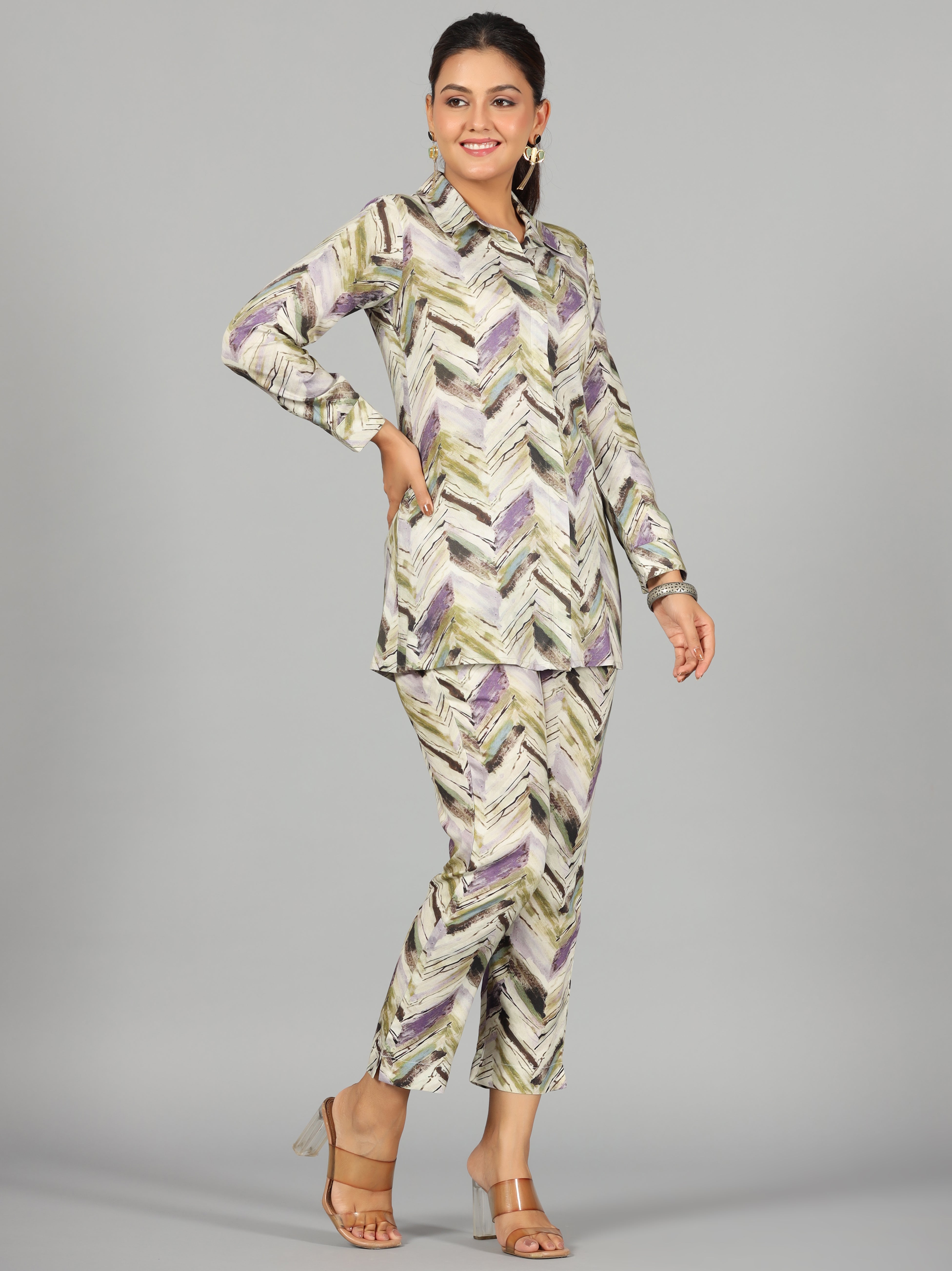Juniper Women Green Rayon Printed Clothing Set - Distacart