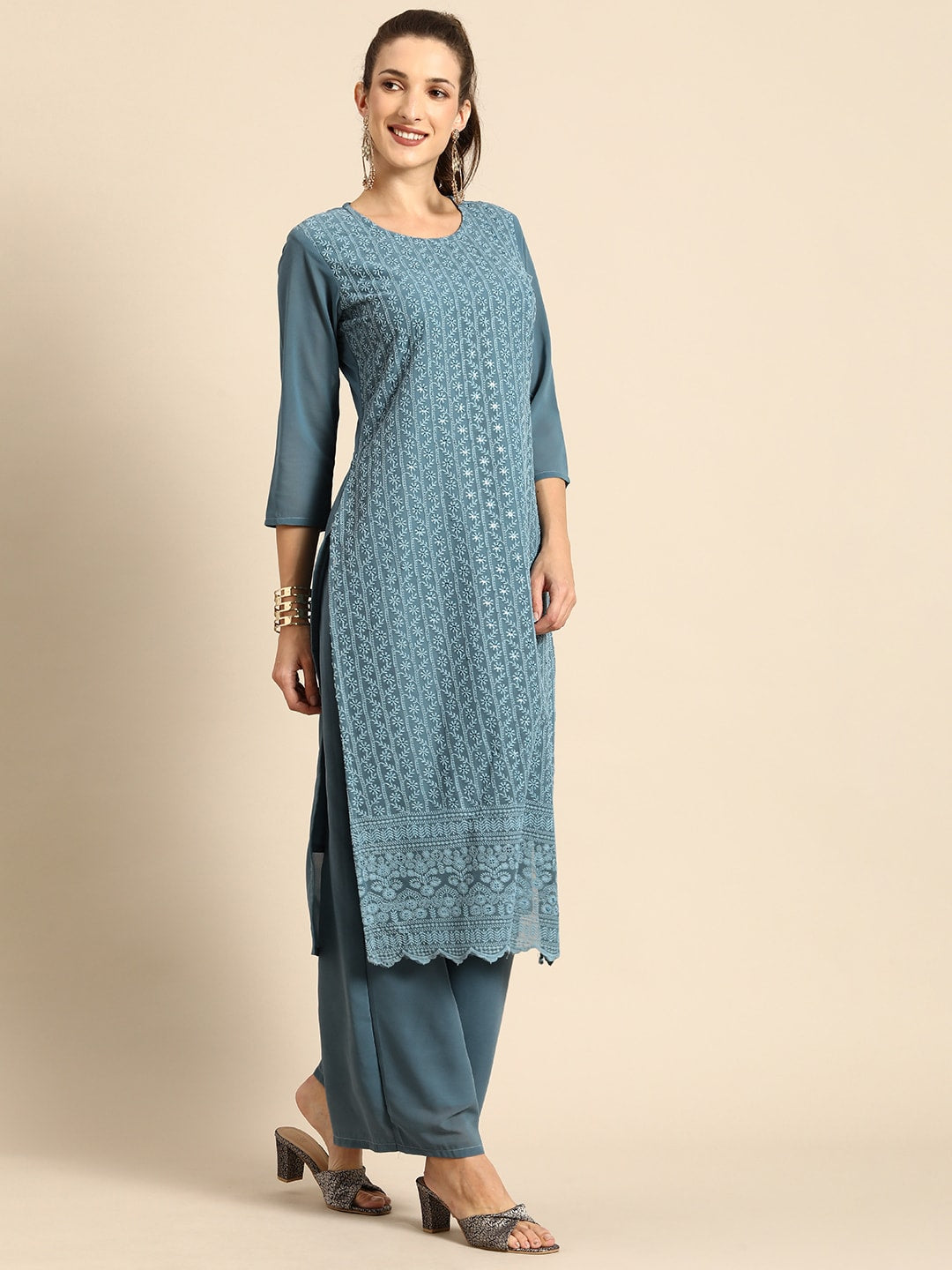 Dull Grey Georgette Chikan kurti with full boat neck design