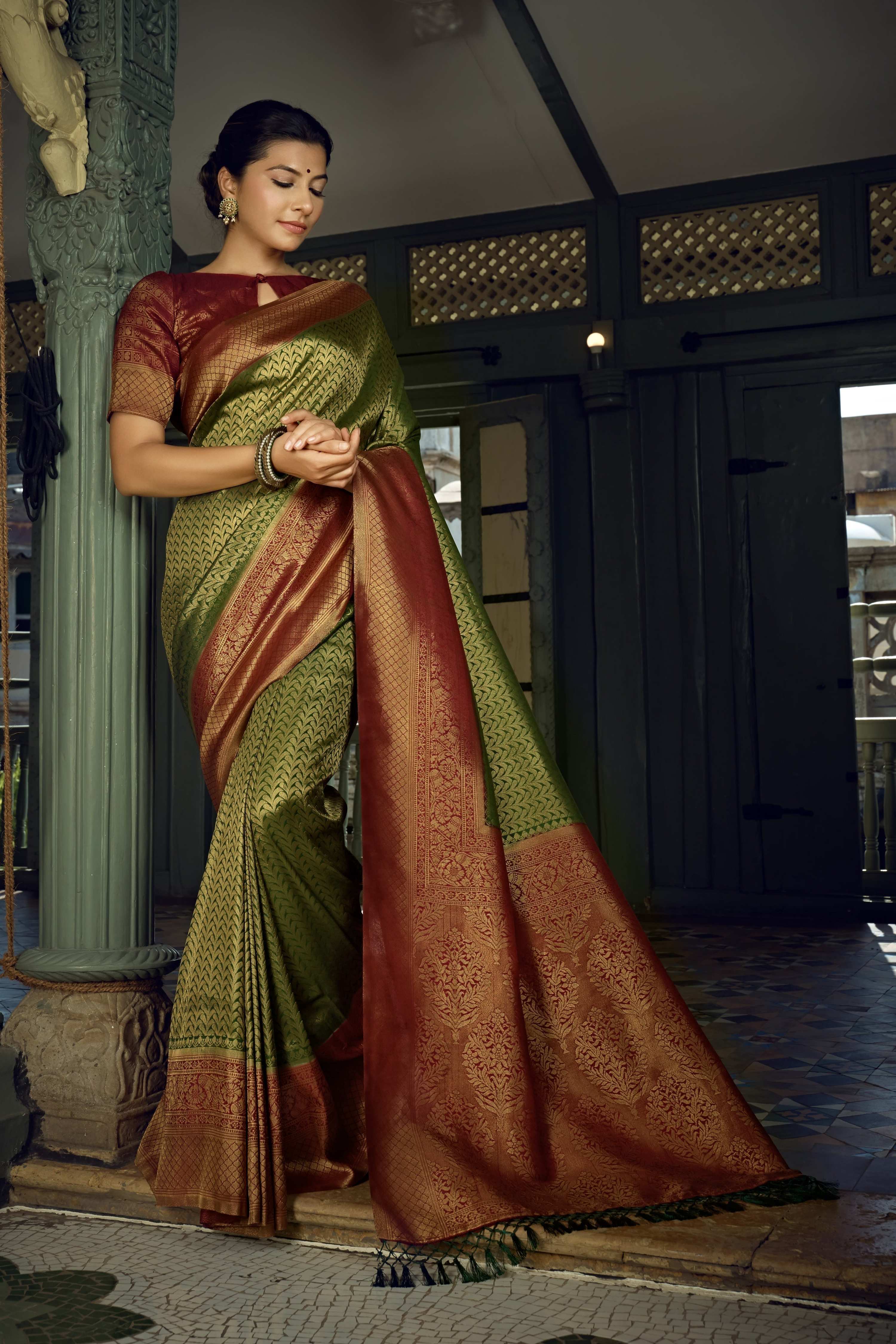 Vardha Emerald Green Golden Zari Kanjeevaram Silk Saree