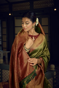 Thumbnail for Vardha Emerald Green Golden Zari Kanjeevaram Silk Saree