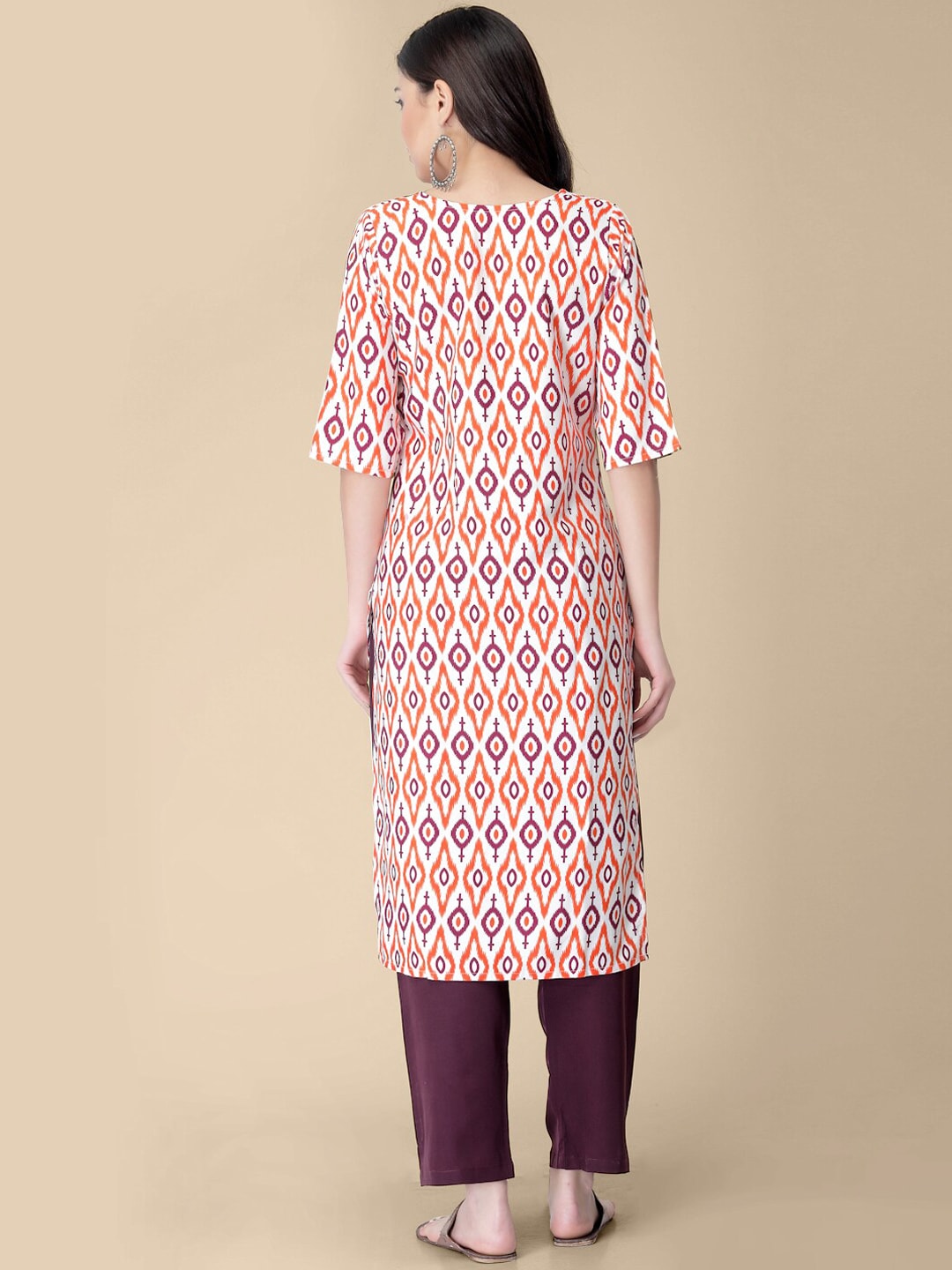 Kalini Geometric Printed Printed Regular Kurta with Trousers - Distacart