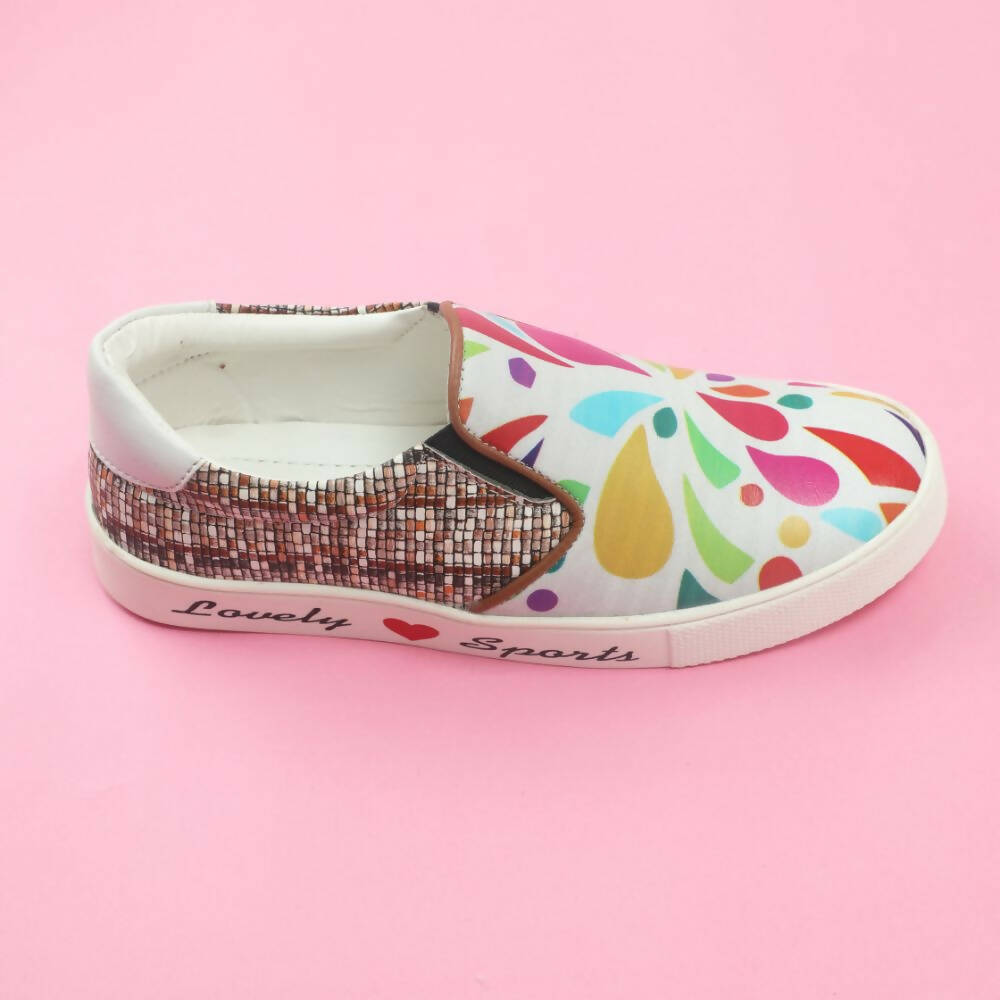 Tiny Bugs Girls Multi Printed Slip Ons Sneakers - White - Distacart