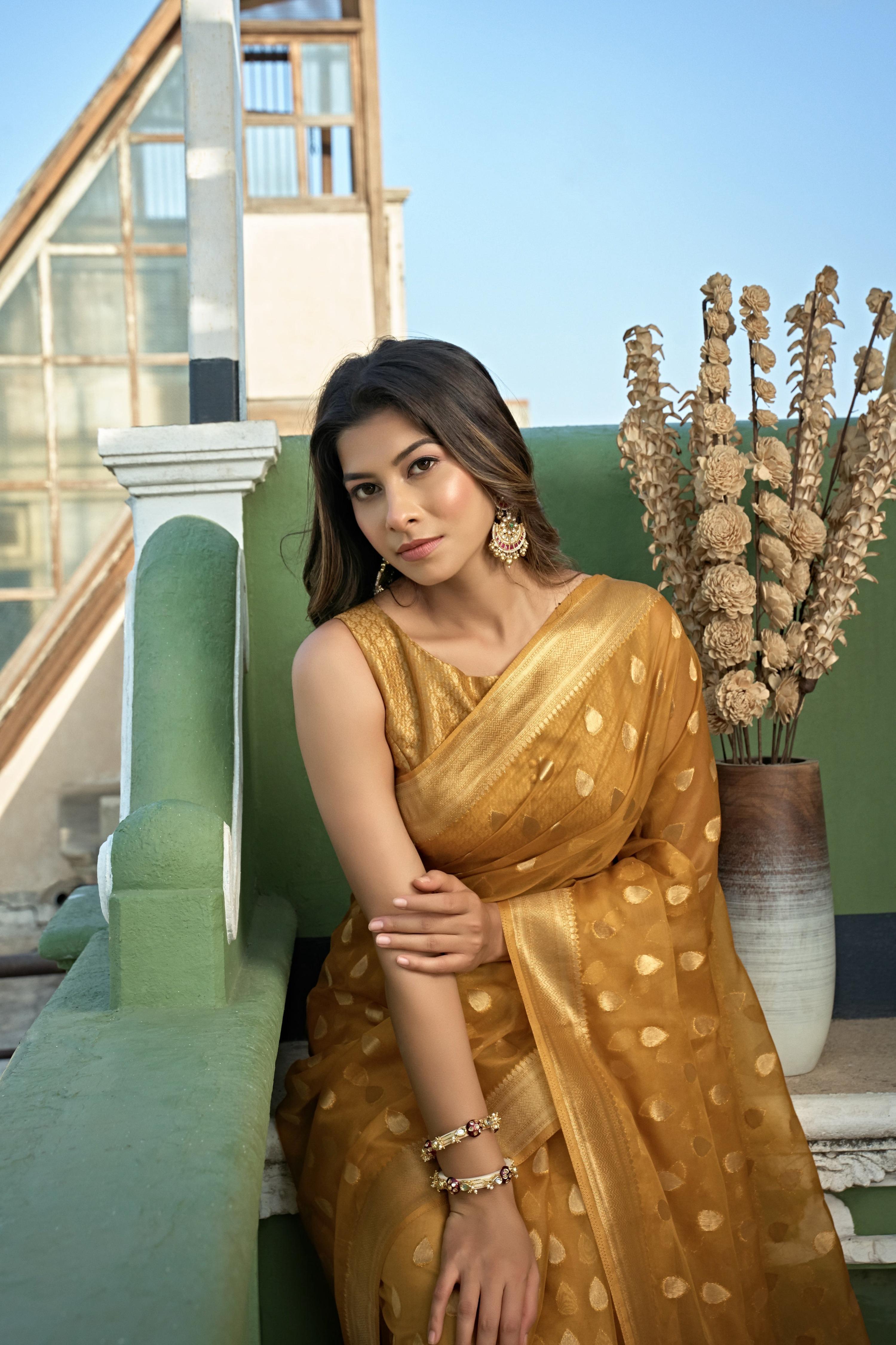Vardha Amber Yellow Golden Zari Banarasi Organza Saree