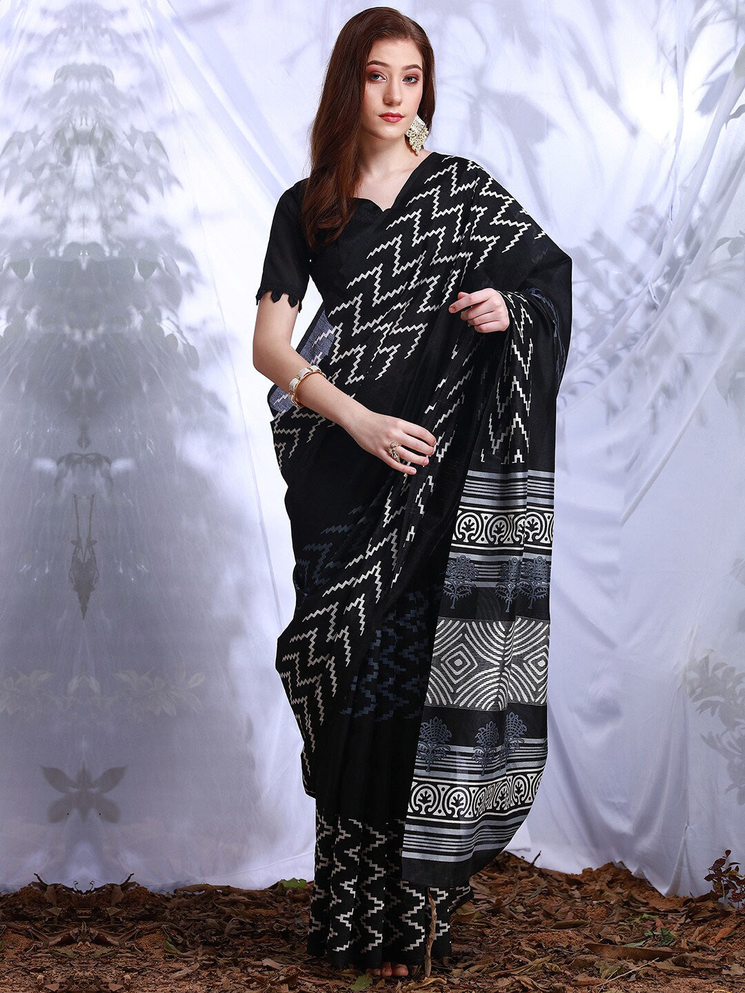 Kalini Geometric Printed Bhagalpuri Silk Saree - Distacart