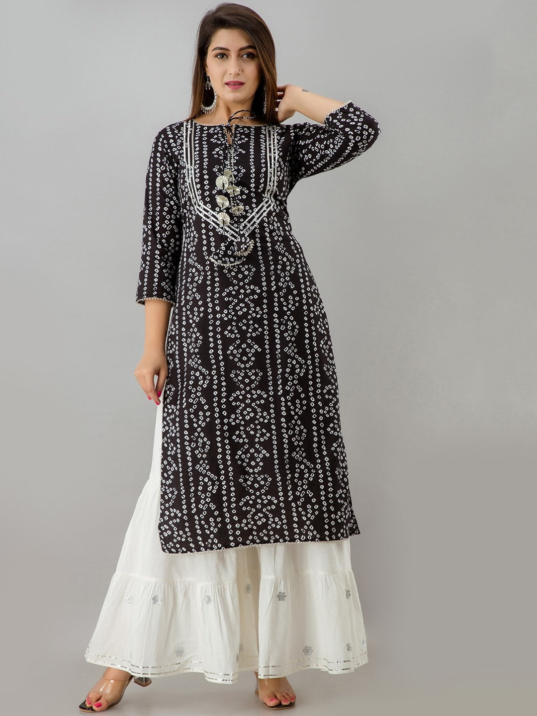 HERE&NOW Black Tie Up Neck Bandhani Printed Gotta Patti Kurta - Distacart