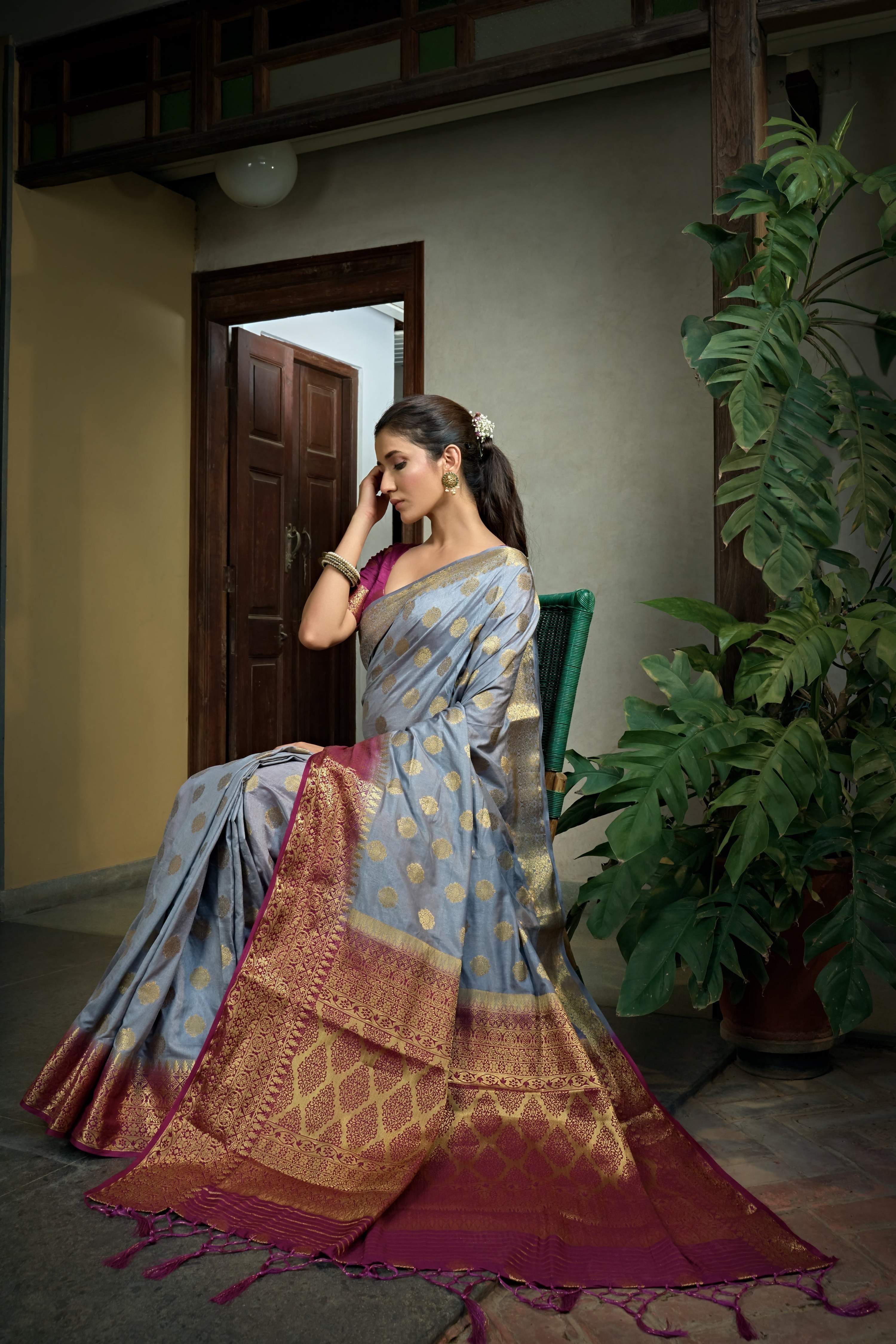 Vardha Royal Grey Golden Zari Banarasi Raw Silk Saree