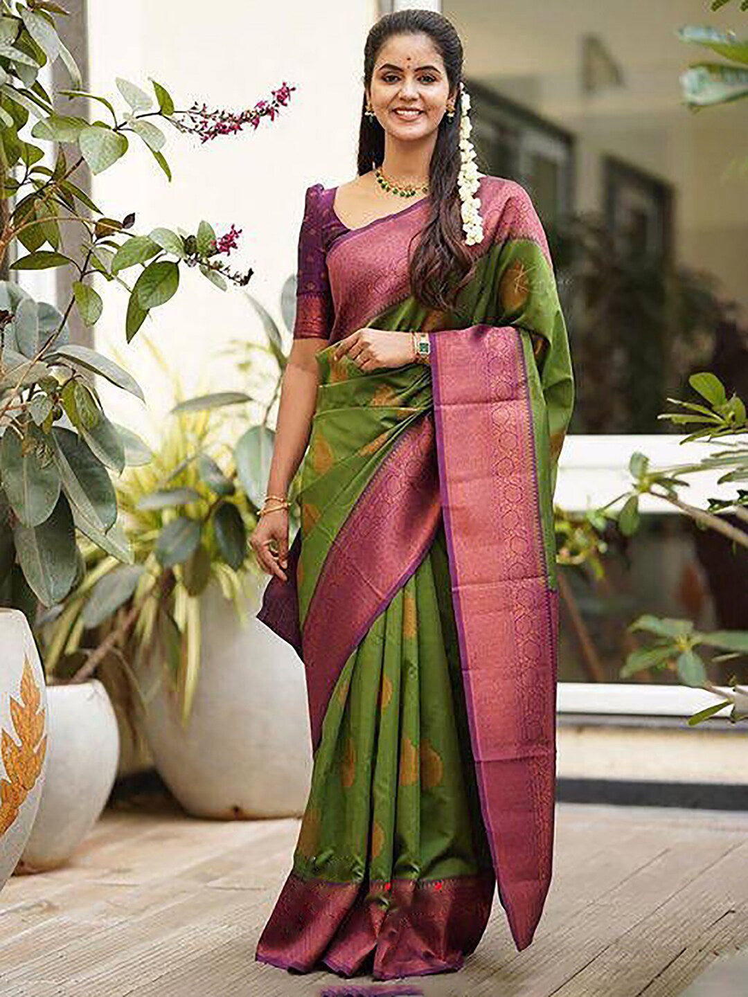 Kalini Ethnic Motifs Woven Design Zari Kanjeevaram Saree - Distacart
