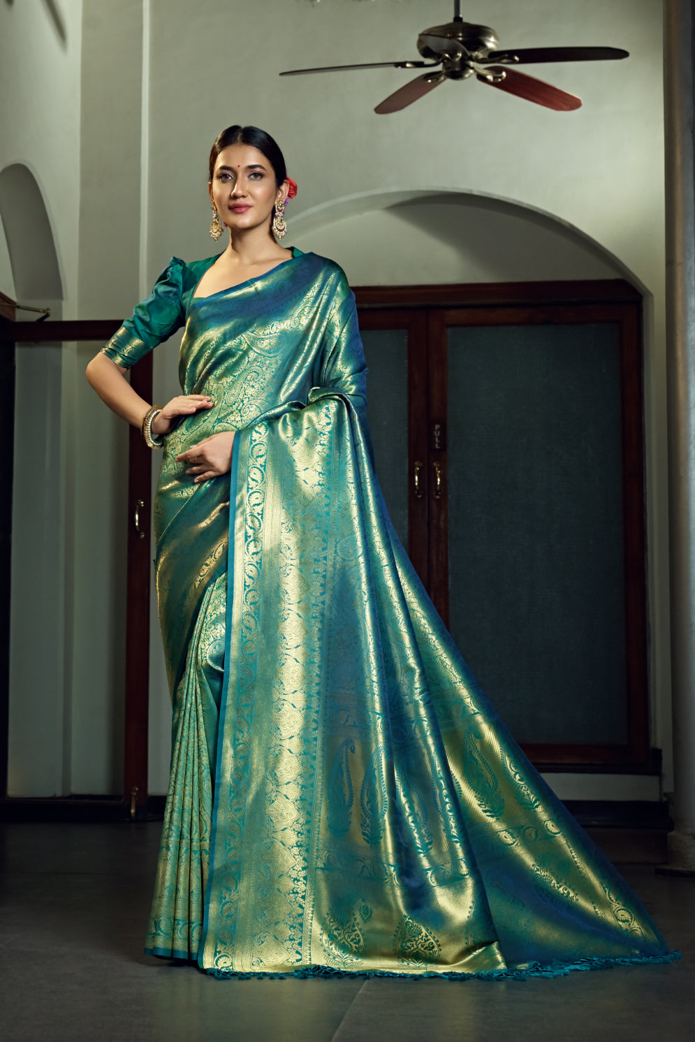 Vardha Teal Green Golden Zari Paisleys With Jaal Kanjeevaram Silk Saree