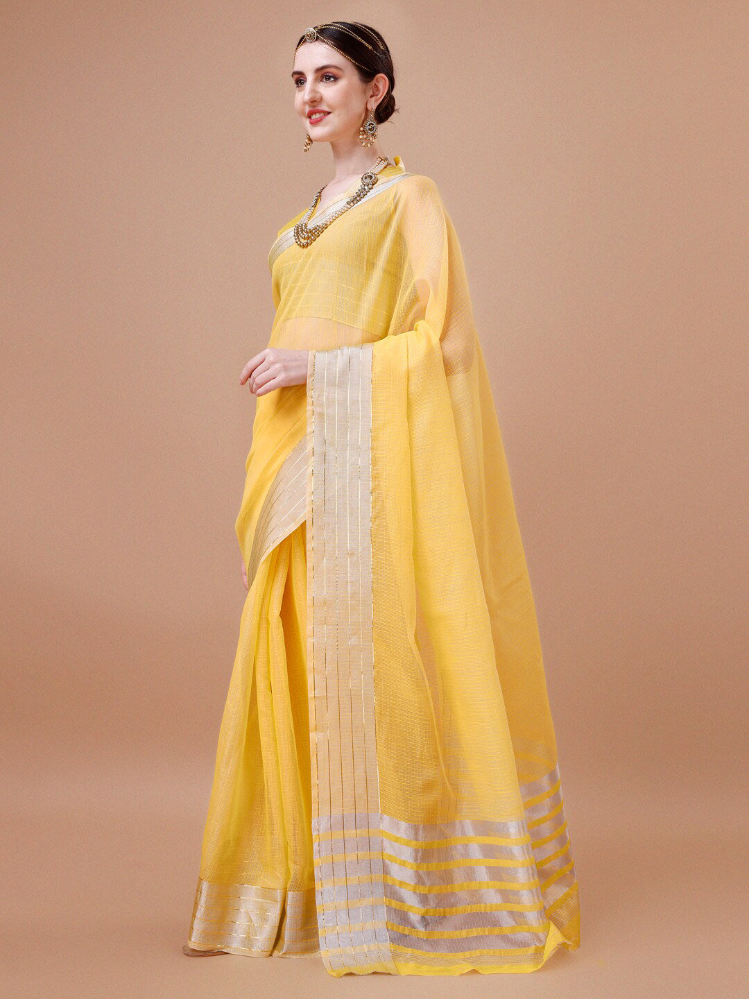 Kalini Checked Zari Detailed Saree - Distacart