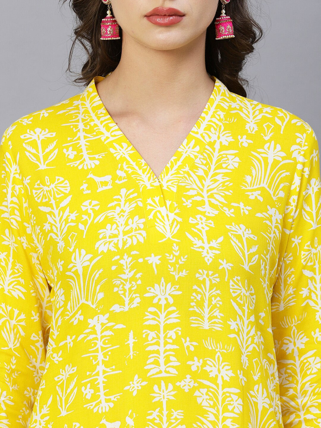 Kalini Ethnic Motifs Printed Regular Kurta with Trousers & Dupatta - Distacart