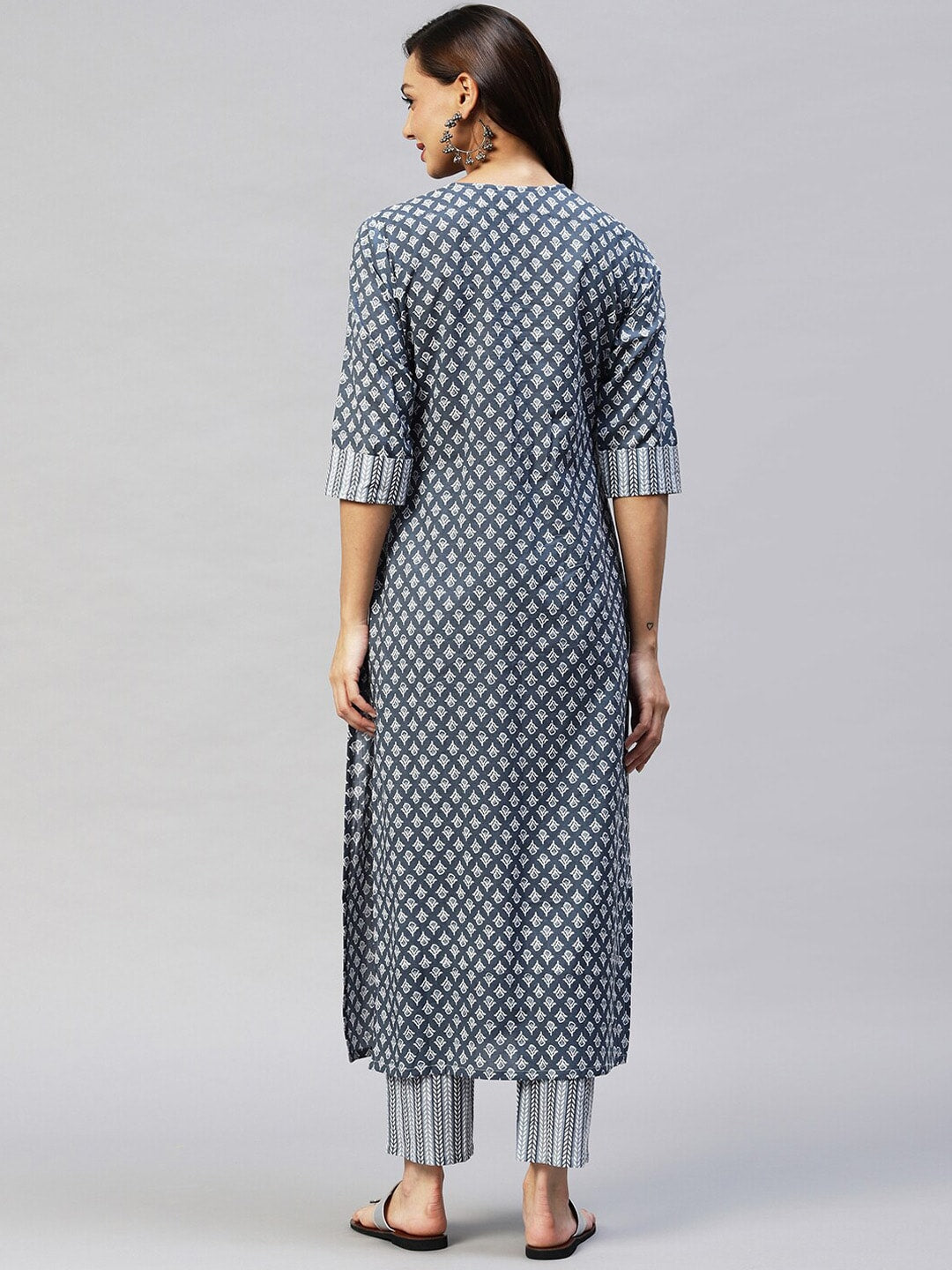 Kalini Women Floral Printed Notched Neck Kurta with Trousers - Distacart