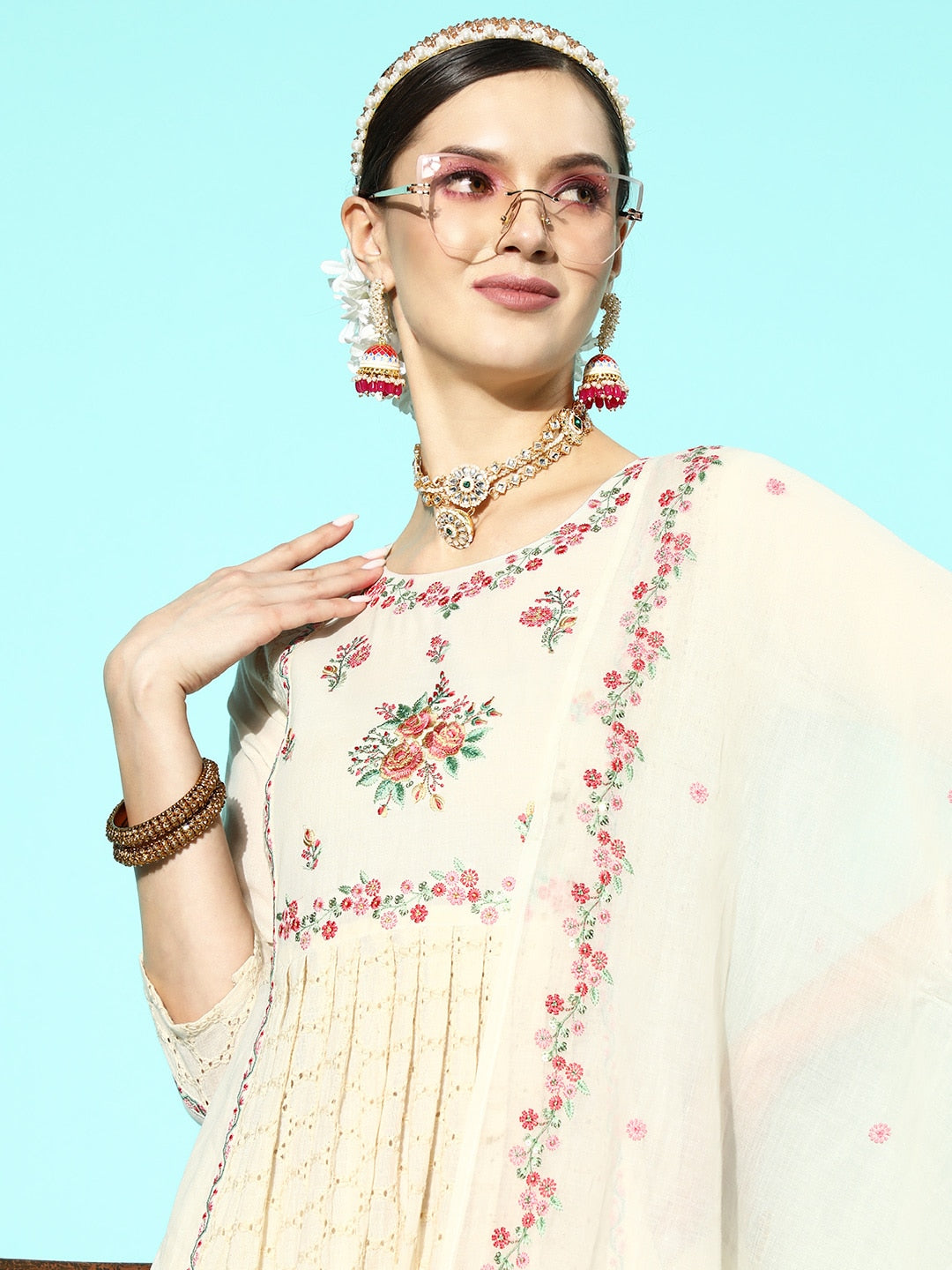 Sangria Women Floral Embroidered Sequinned Pure Cotton Kurta with Trousers & With Dupatta - Distacart