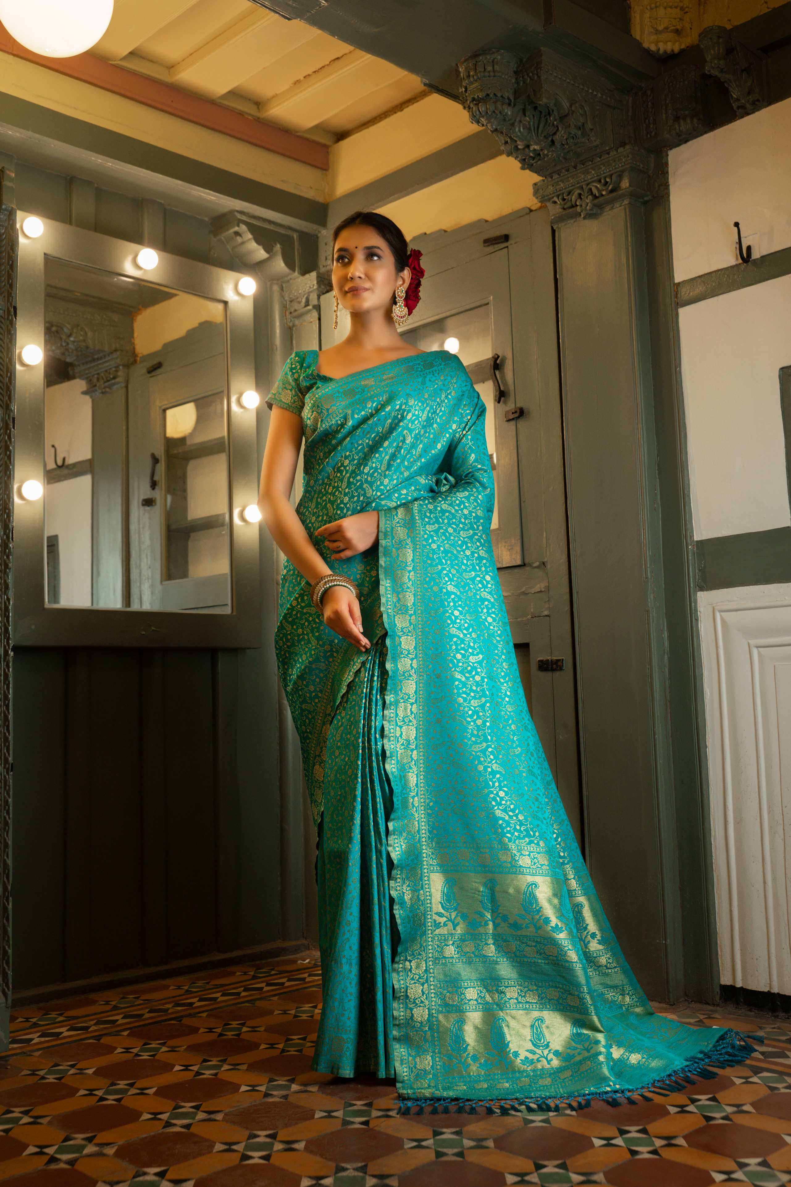 Vardha Beautiful Turquoise Blue Golden Zari Banarasi Satin Silk Saree