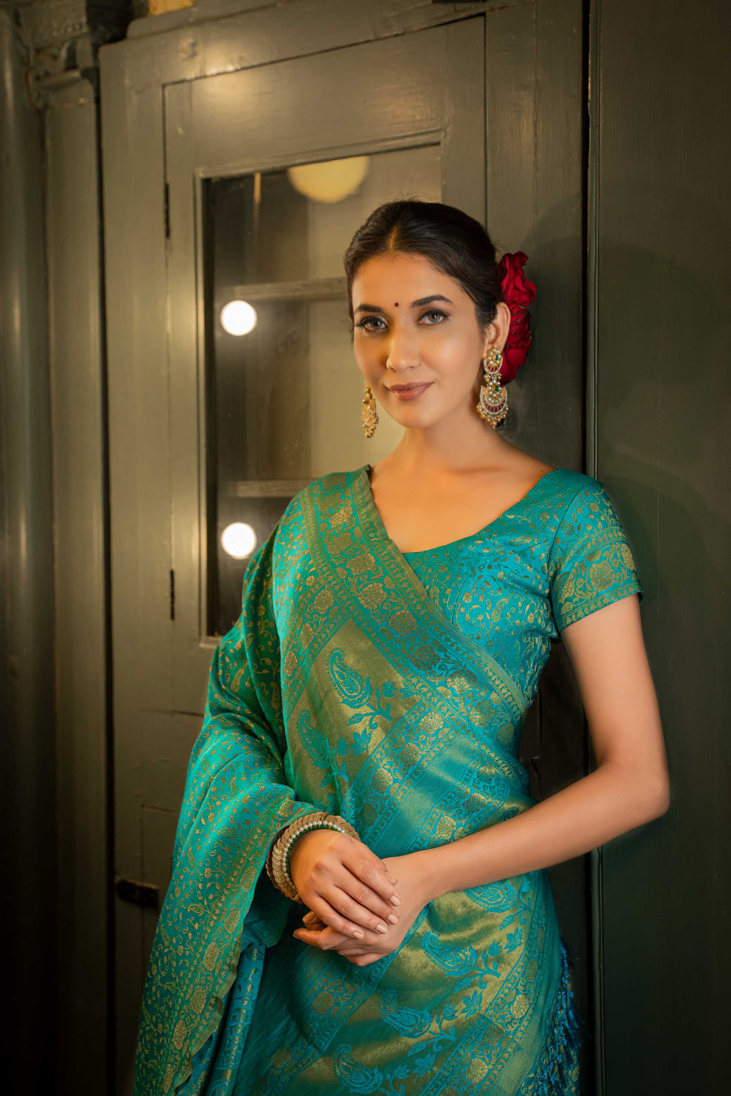 Vardha Beautiful Turquoise Blue Golden Zari Banarasi Satin Silk Saree