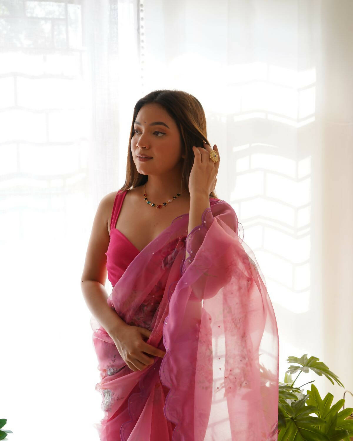 Vamsee Pink Organza Saree - Distacart
