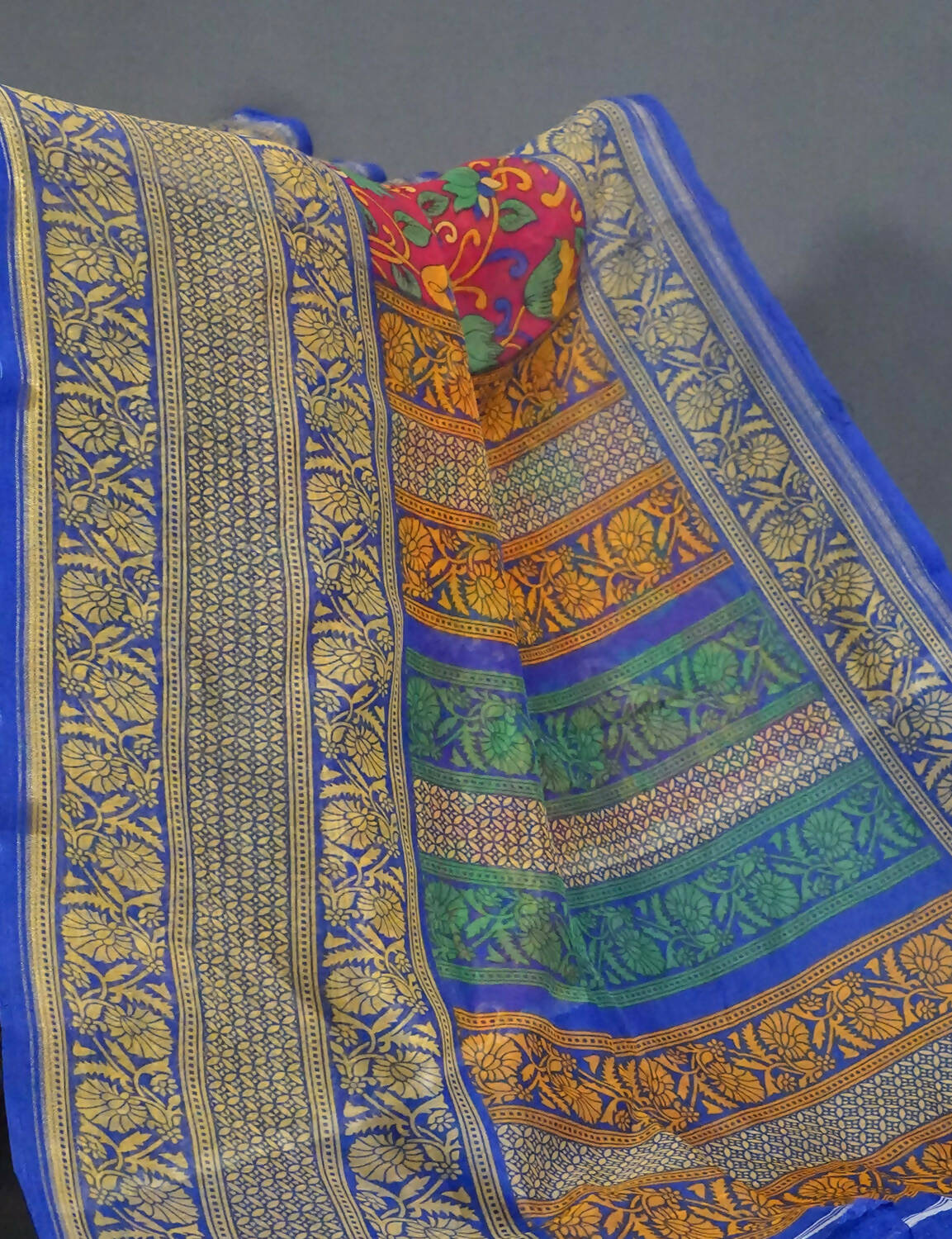 Shades Of Rani Pink Kalamkaari Design Semi Chanderi Saree With Contrast Blouse By Gayathri Reddy Designer Studio - Distacart