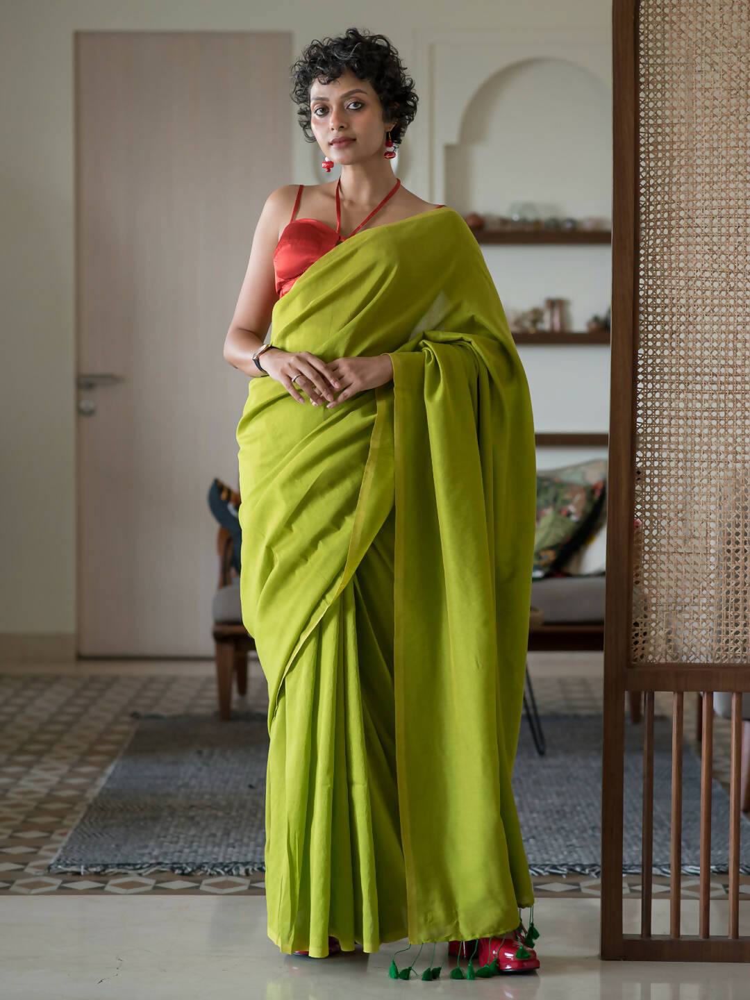 Suta Lime Green Solid Cotton Blend Saree - Distacart