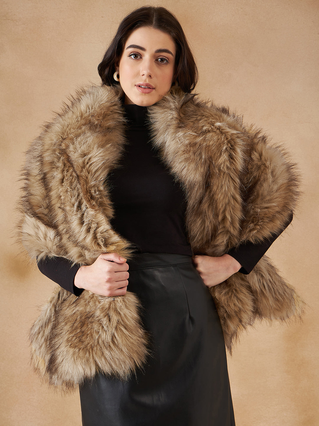 InWeave Women's Winter Beige Faux Fur Cape - Distacart