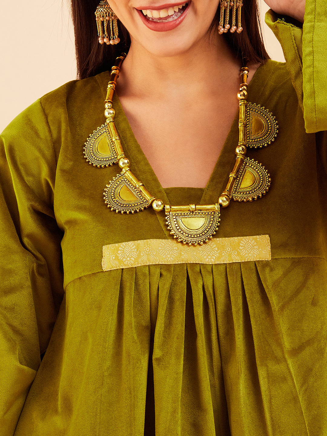 InWeave Women's Olive V Neck Asymmetrical Pleated Velvet Kurta Set - Distacart