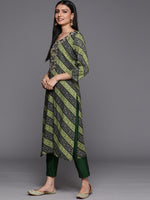 Thumbnail for Varanga Green And Black Bandhani Printed Kurta With Embroidered Yoke - Distacart