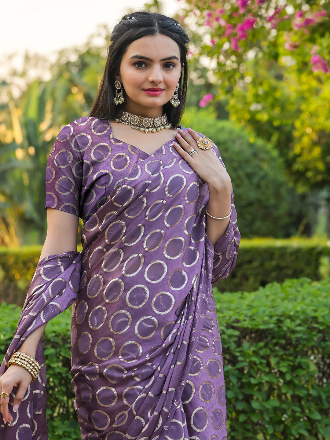 Tikhi Imli Geometric Woven Design Ready to Wear Saree - Distacart
