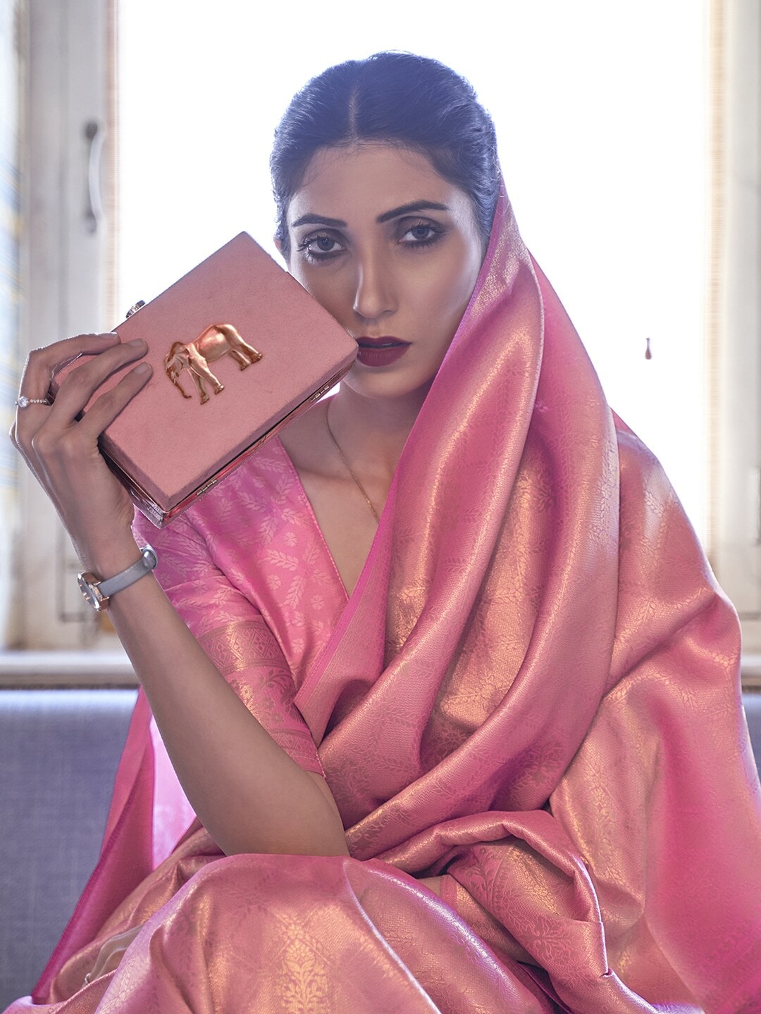 Mitera Pink & Gold-Toned Ethnic Motifs Zari Silk Blend Kanjeevaram Saree - Distacart