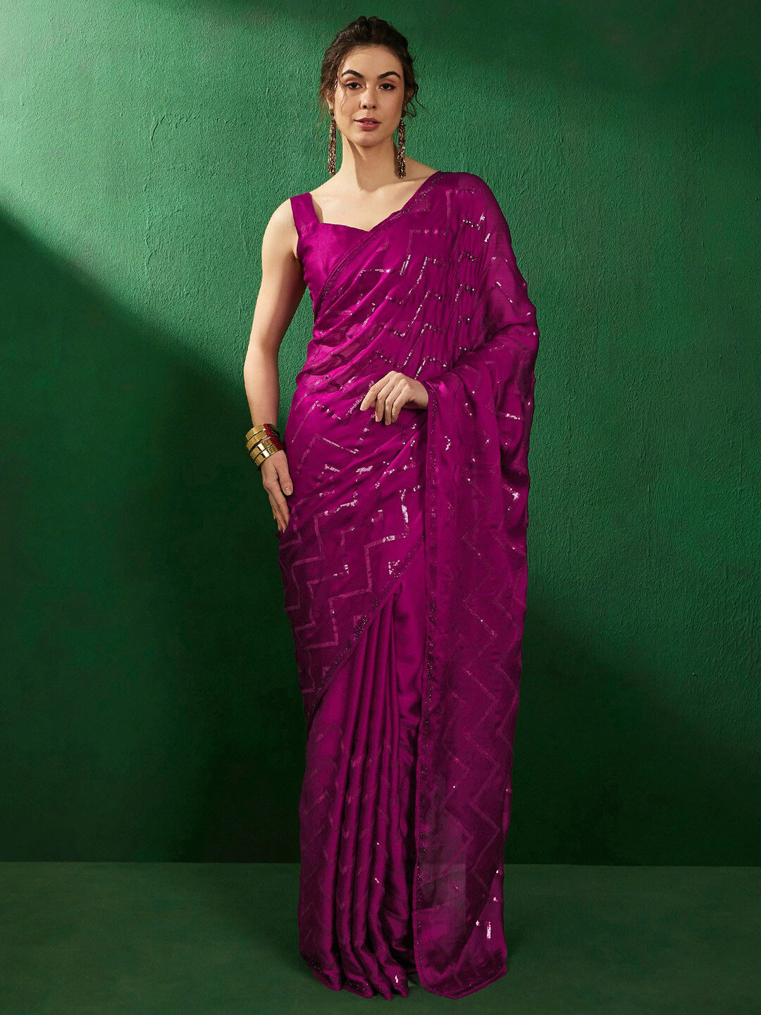 Sangria Geometric Embellished Beads and Stones Sarees - Distacart