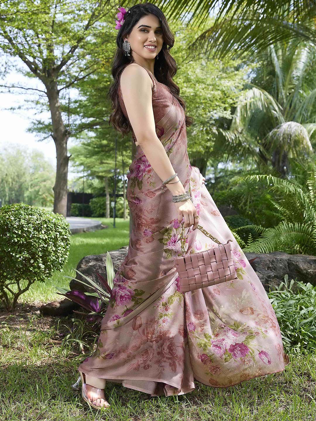 Kalini Magenta & Pink Floral Saree - Distacart