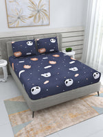 Thumbnail for DREAM WEAVERZ Navy Blue & White Conversational Glazed Cotton 220 TC King Bedsheet with 2 Pillow Covers - Distacart