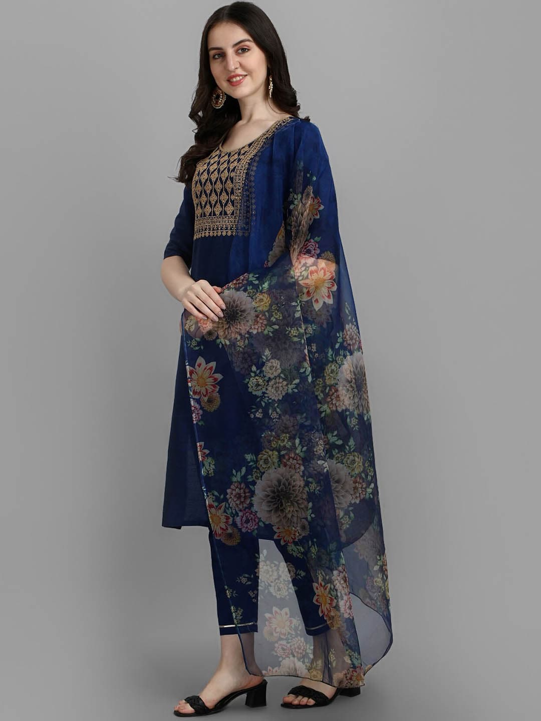 Kalini Ethnic Motifs Embroidered Sequined Zari Kurta with Trousers & Dupatta - Distacart