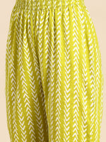 Thumbnail for Sangria Green Ethnic Motifs Printed Pure Cotton V-Neck Straight Kurta With Trouser - Distacart