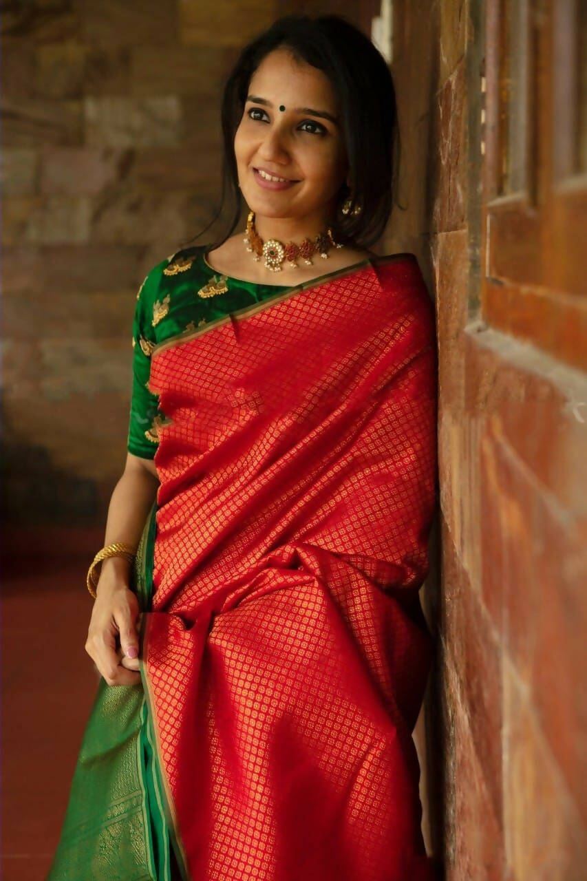 DEIANA'S Beautiful Golden Jari with New Design Soft Lichi Silk Saree - Red - Distacart