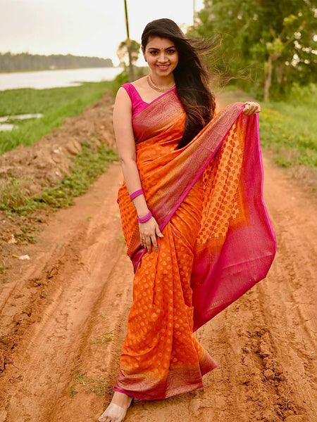 Kalini Ethnic Motifs Woven Design Zari Banarasi Saree - Distacart