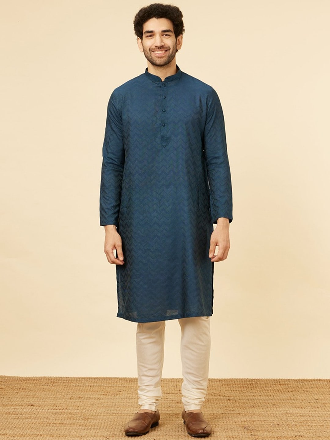 Manyavar Geometric Woven Design Regular Kurta With Pyjamas - Distacart